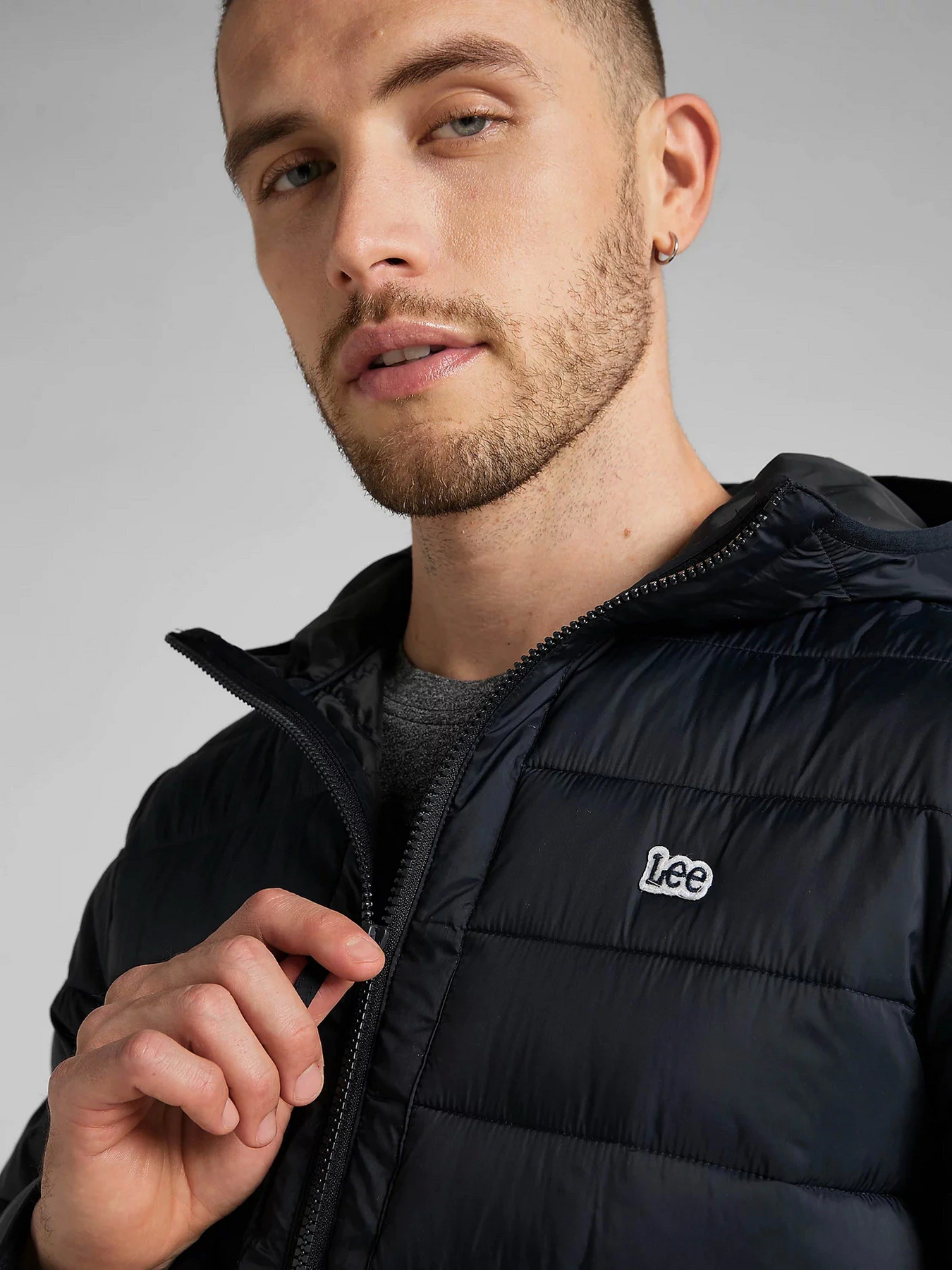 Куртки и дубленки Lee Light Puffer модель L87HSZ01 Фото