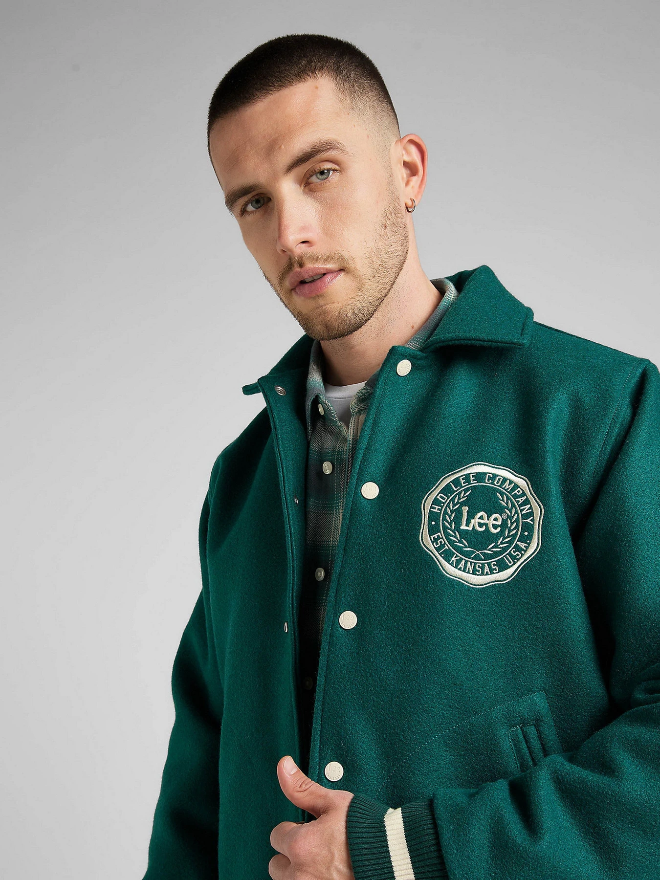 Куртки и дубленки Lee Varsity модель L87TDB96 Фото