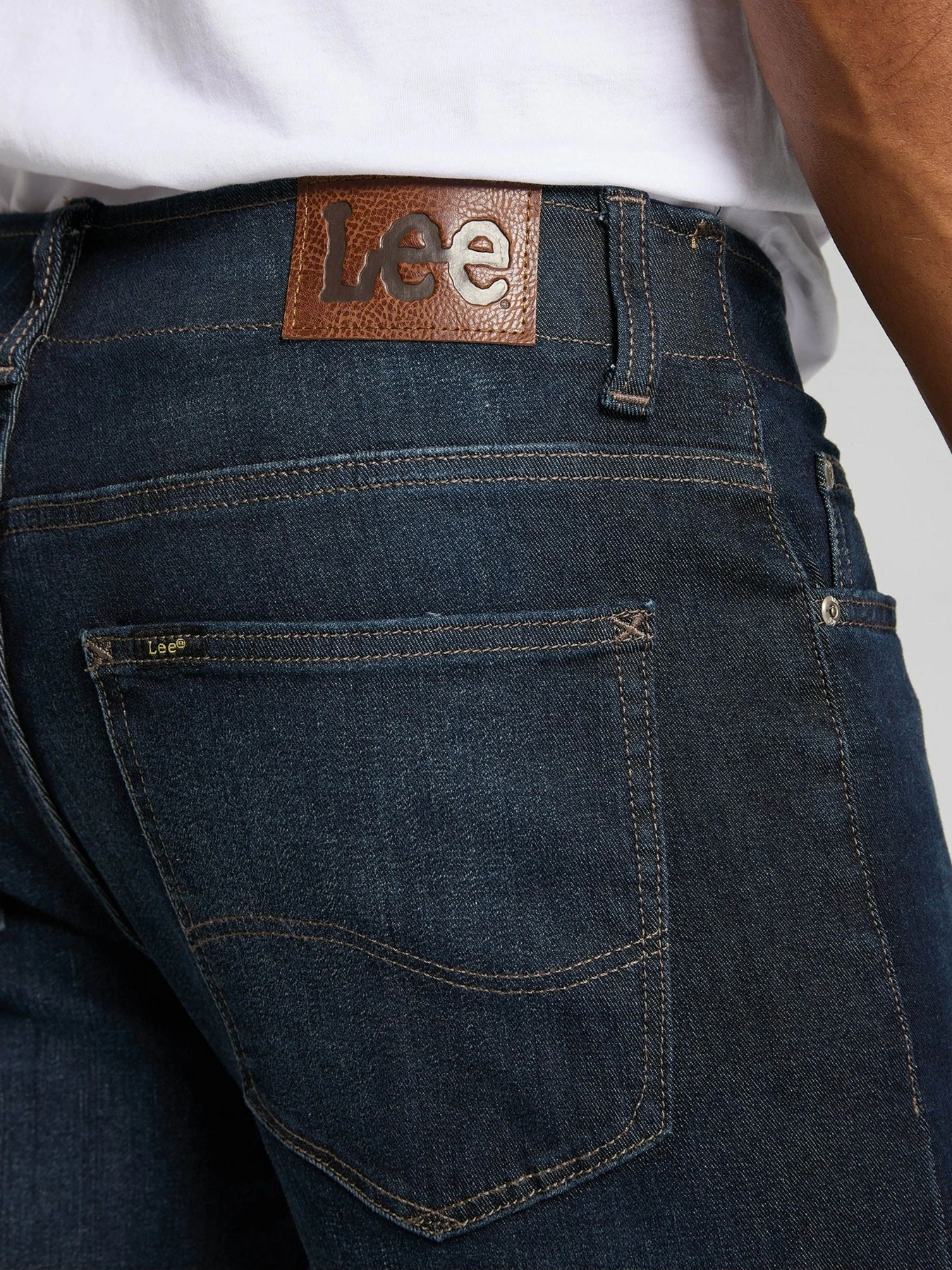 Джинсы Lee STRAIGHT FIT XM модель L71WTICR Джинсы Lee STRAIGHT FIT XM модель L71WTICR Фото
