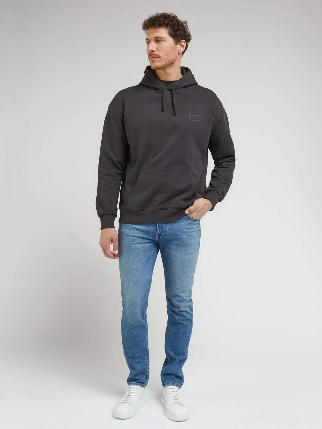 Худи и свитшоты Lee Core Loose модель 112341677 Фото