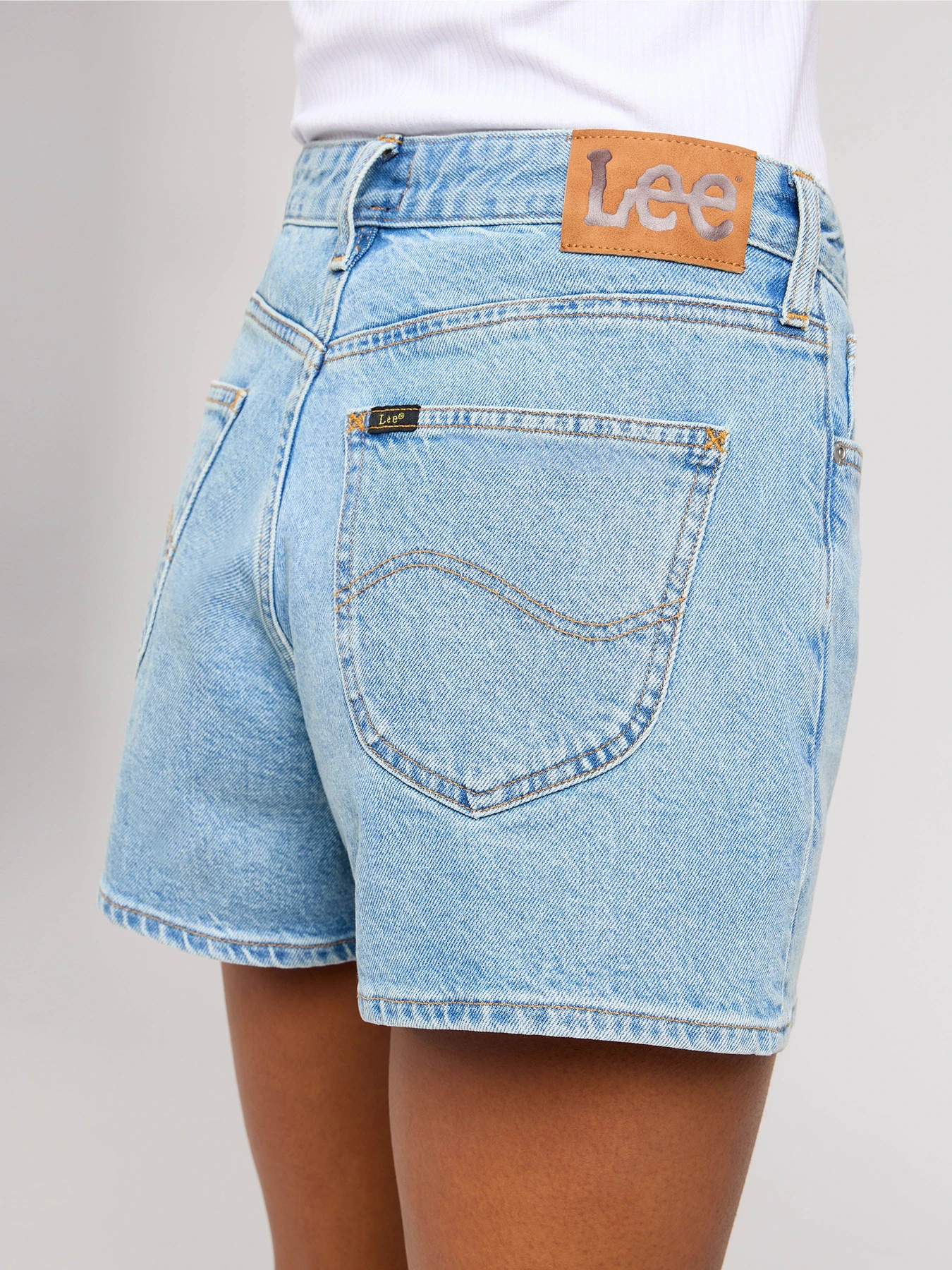 Шорти Lee Carol модель 112349019 Шорти Lee Carol модель 112349019 Фото