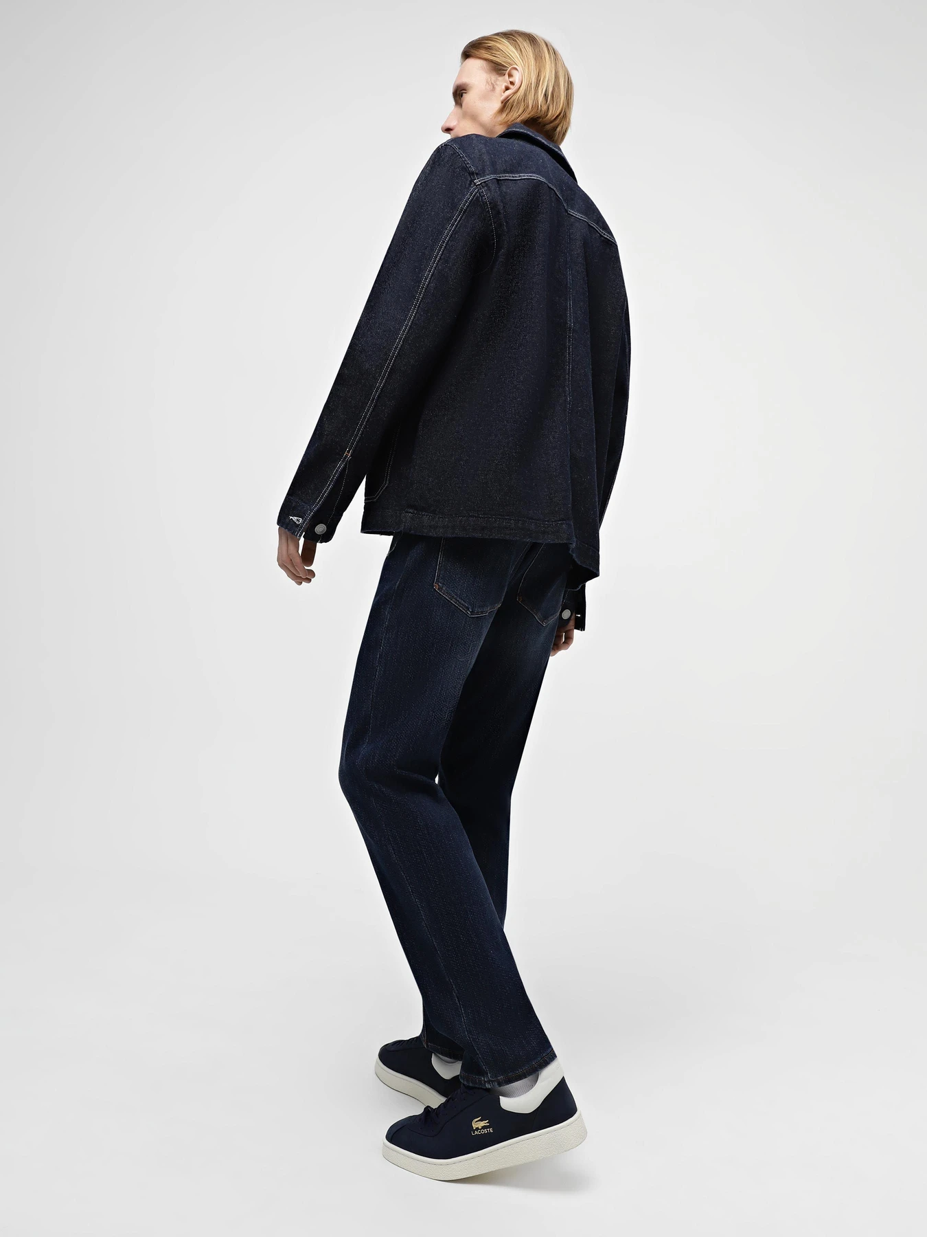 Кеды Lacoste BASESHOT модель 747SMA0040J18 Кеды Lacoste BASESHOT модель 747SMA0040J18 Фото