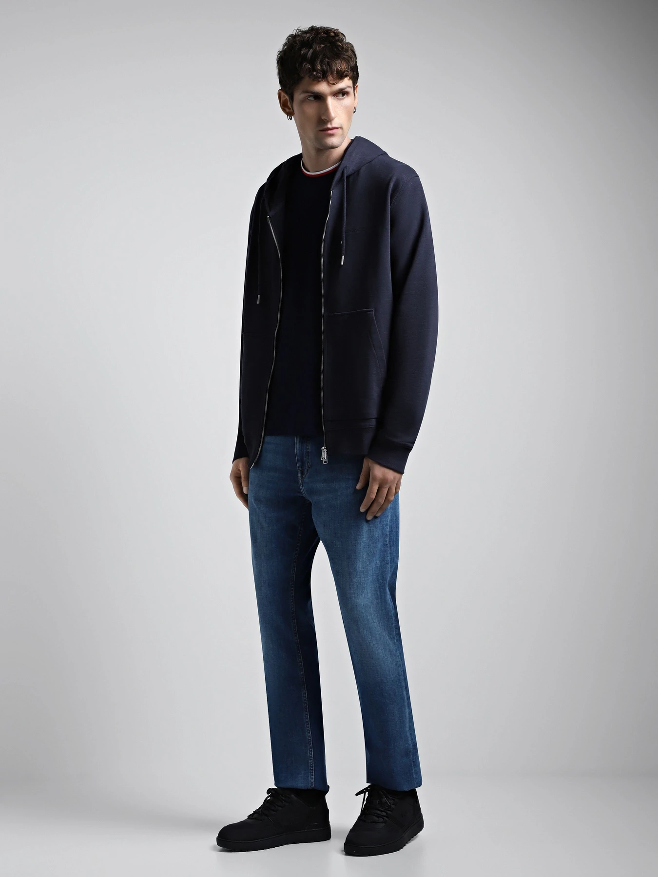 Кроссовки Lacoste T-CLIP модель 748SMA003802H Кроссовки Lacoste T-CLIP модель 748SMA003802H Фото