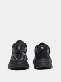 Кроссовки Lacoste L003 NEO SHOT модель 749SMA000602H Фото