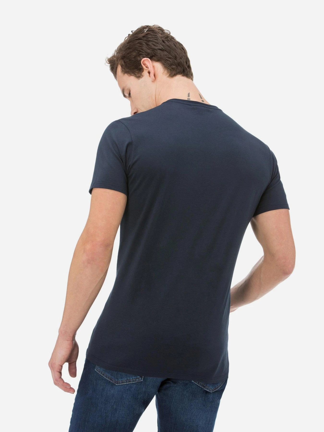 Футболки и поло Lacoste модель TH2038166 Футболки и поло Lacoste модель TH2038166 Фото