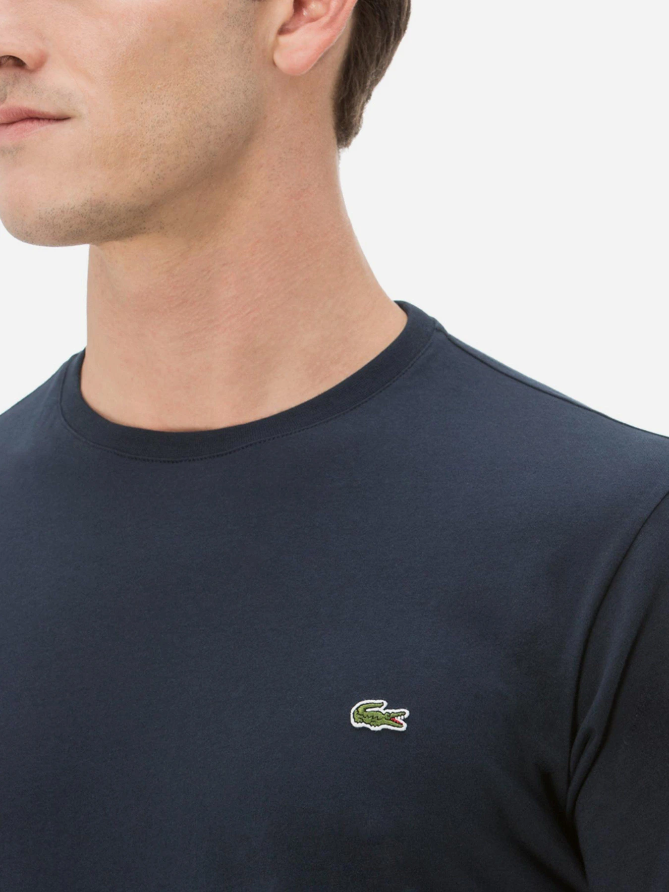 Футболки и поло Lacoste модель TH2038166 Футболки и поло Lacoste модель TH2038166 Фото