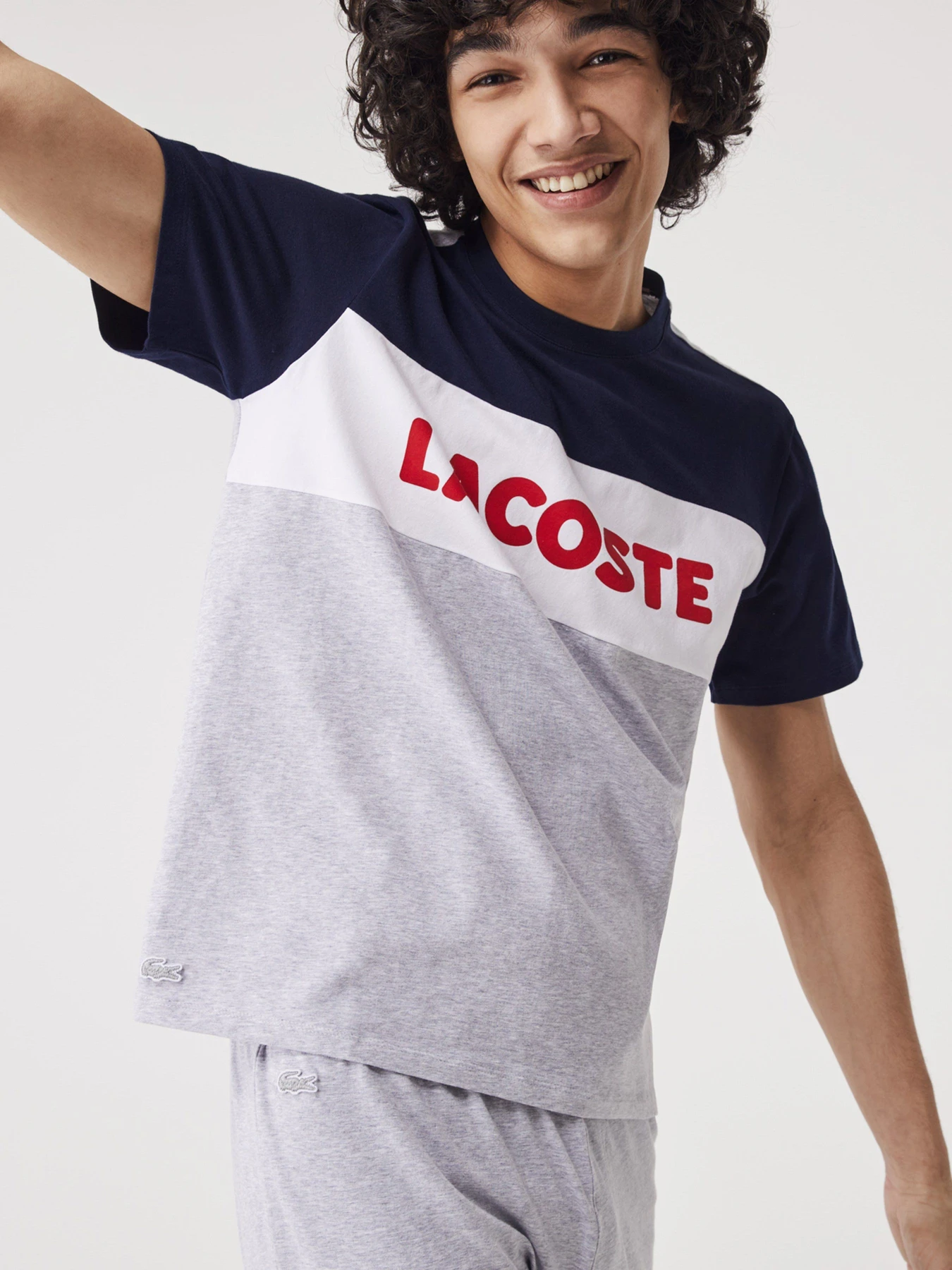Одежда для дома и сна Lacoste модель 4H99254TY Фото