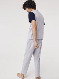 Одежда для дома и сна Lacoste модель 4H99254TY Фото