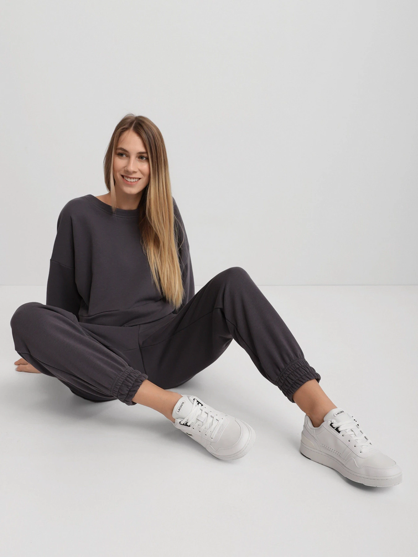 Кросівки Lacoste модель 742SFA003021G Кросівки Lacoste модель 742SFA003021G Фото