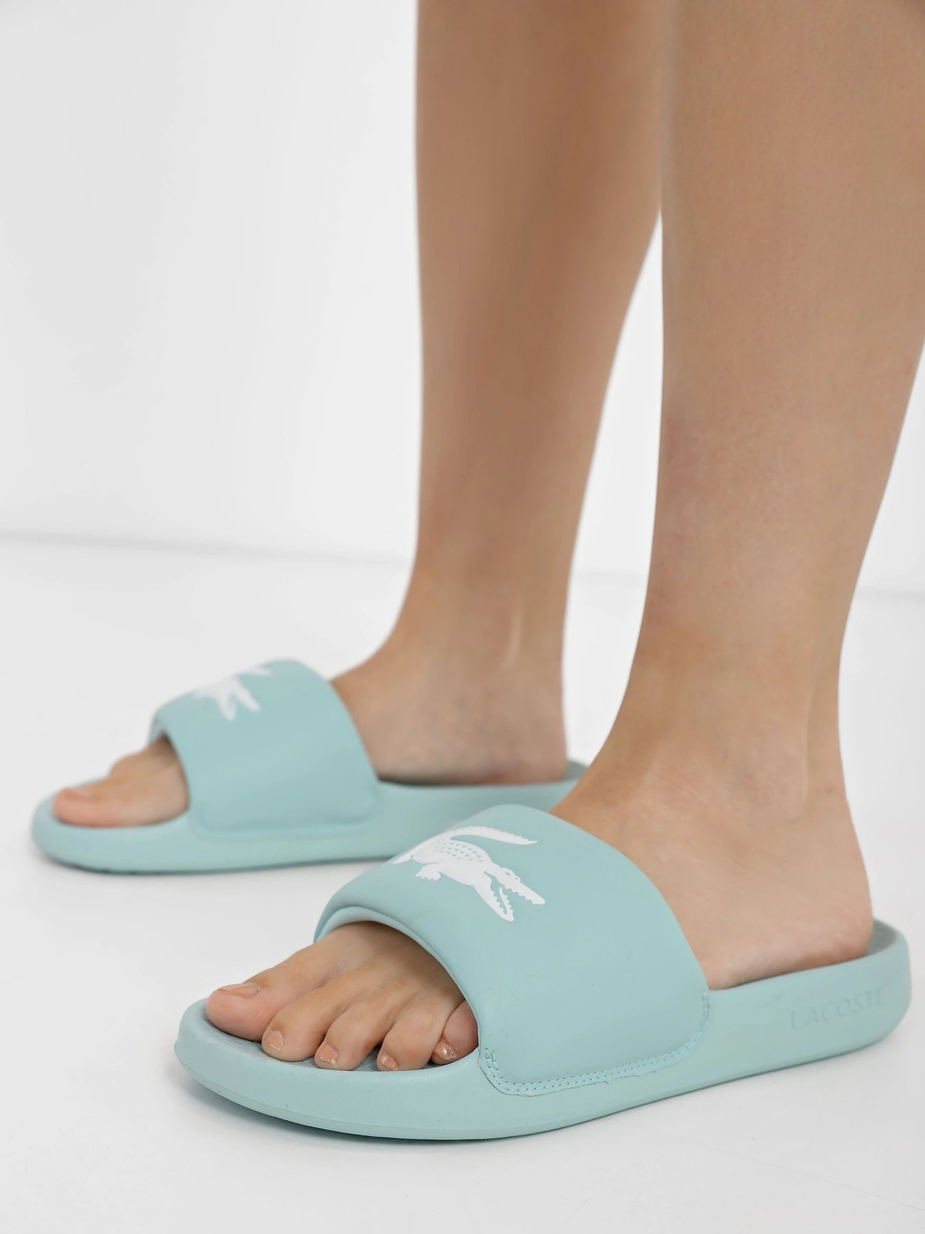Шлёпанцы Lacoste Croco 1.0 123 1 модель 745CFA00022L5 Шлёпанцы Lacoste Croco 1.0 123 1 модель 745CFA00022L5 Фото