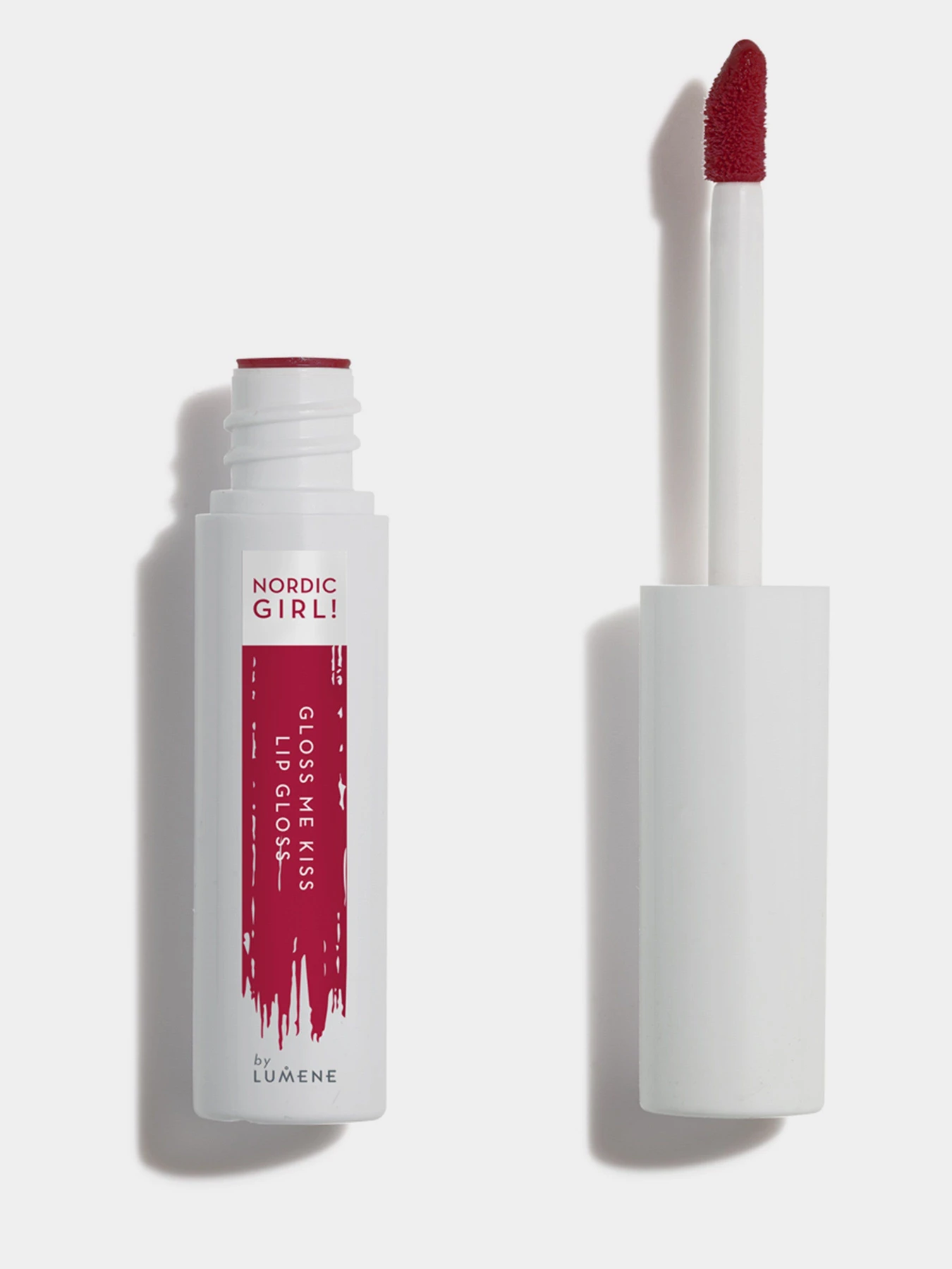 Блеск для губ Nordic Girl Gloss Me Kiss LUMENE модель 6412600480634 Блеск для губ Nordic Girl Gloss Me Kiss LUMENE модель 6412600480634 Фото