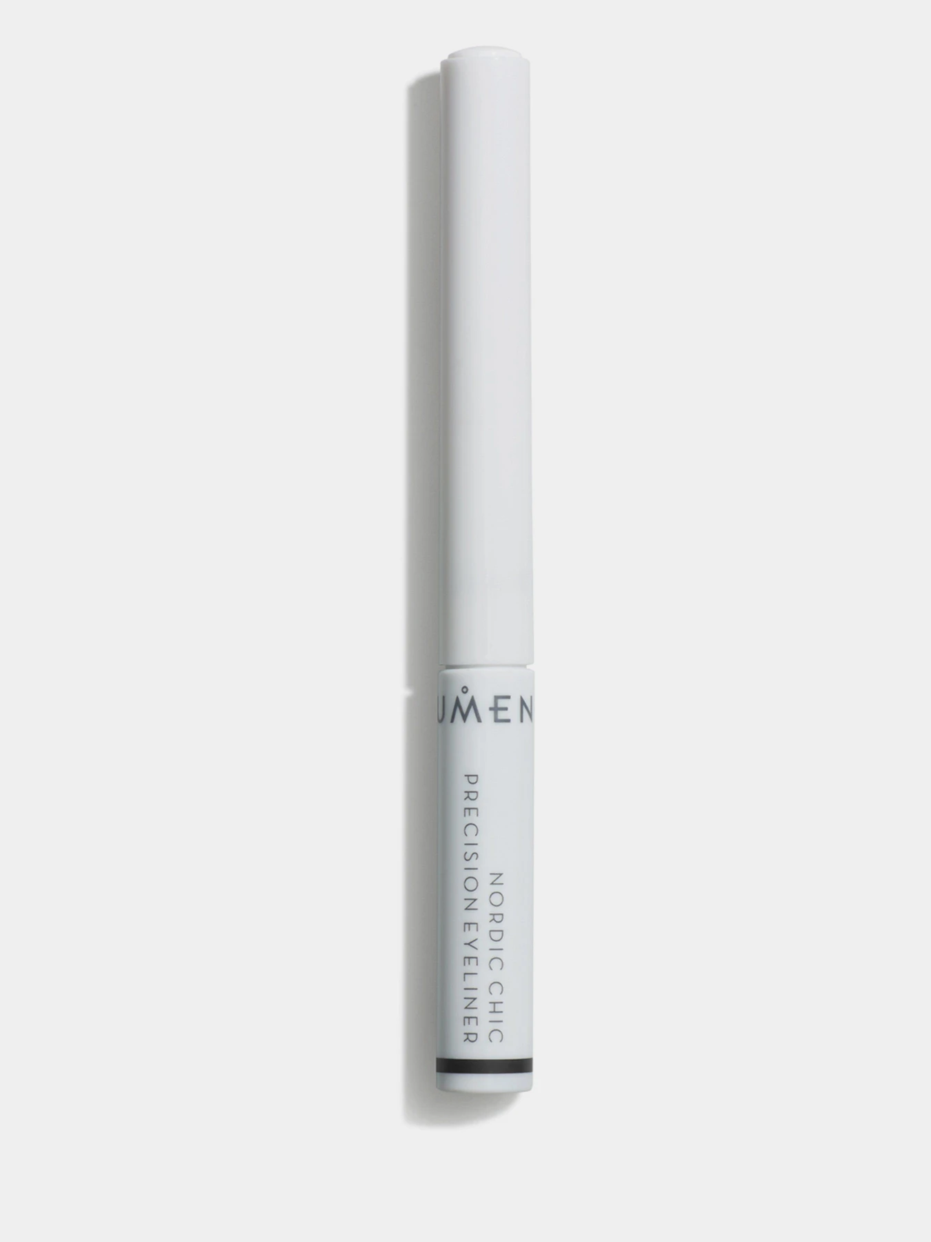 Підводка для очей Nordic Chic Precision Eyeliner LUMENE модель 6412600835014 Фото
