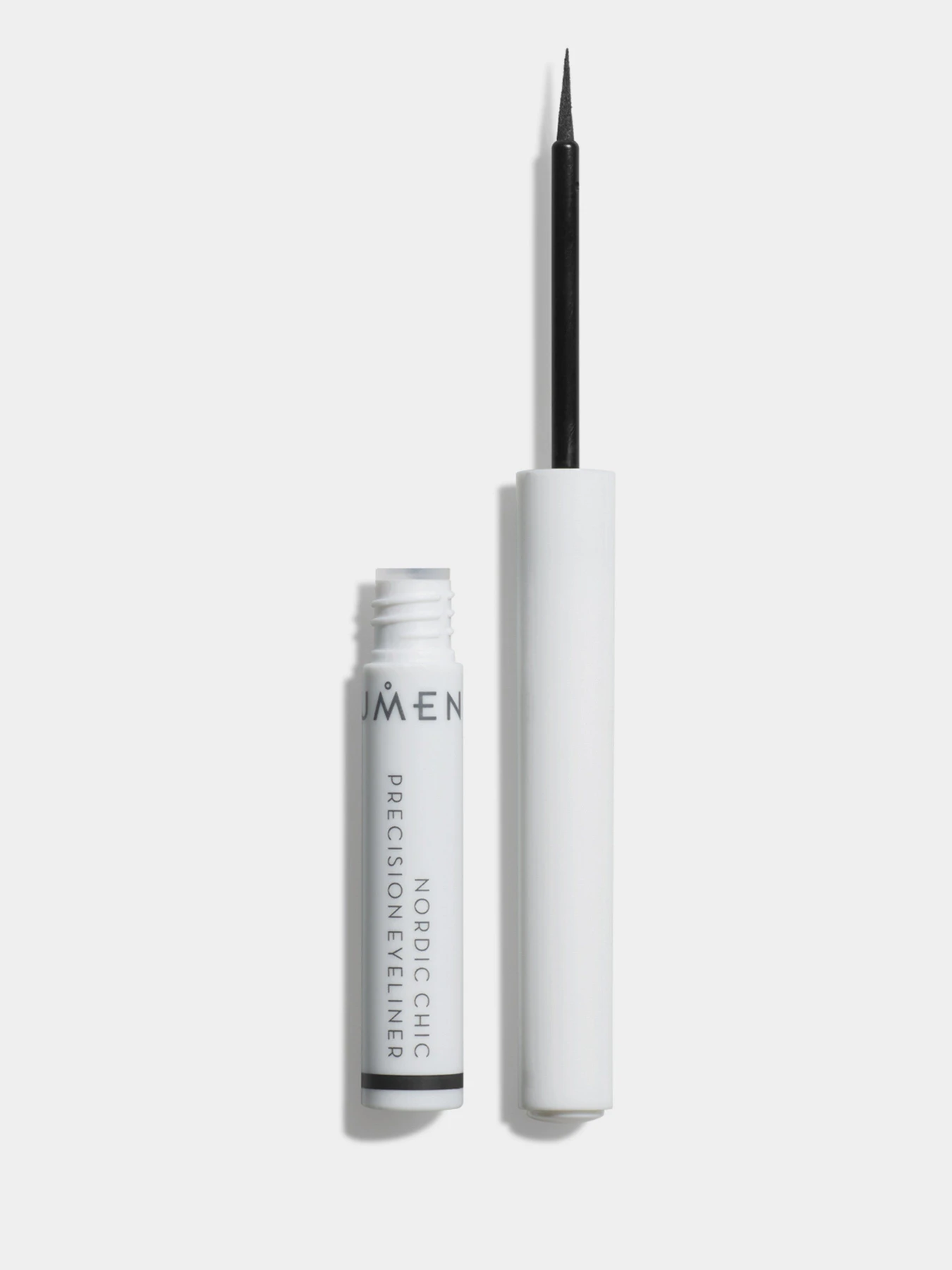 Підводка для очей Nordic Chic Precision Eyeliner LUMENE модель 6412600835014 Фото