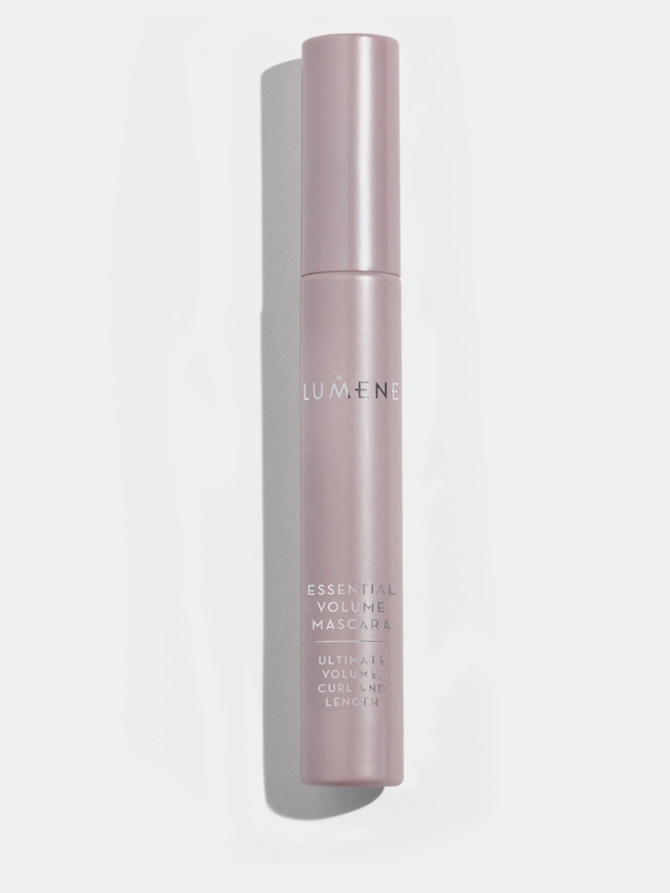 Туш об'ємна для вій Essential Volume Mascara LUMENE модель 6412600849714 Фото