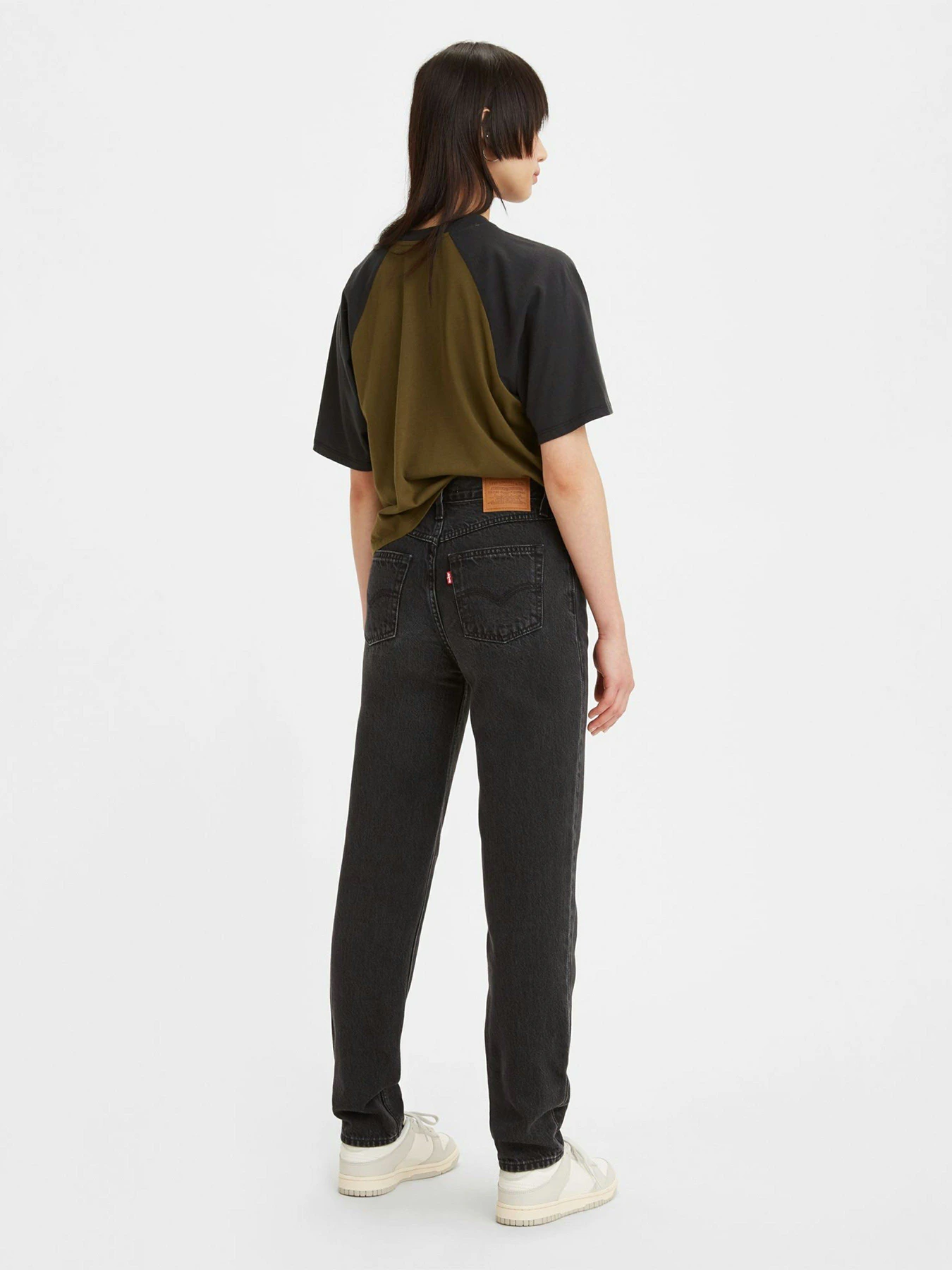Джинсы Levi's 80s Mom модель A3506;0006 Джинсы Levi's 80s Mom модель A3506;0006 Фото