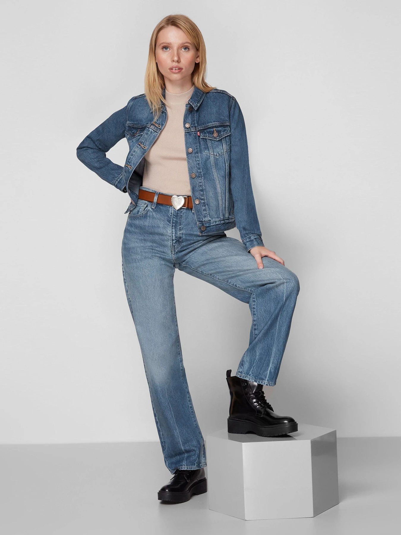 Куртки и дубленки Levi's Original Trucker Soft As Butter модель 29945;0063 Куртки и дубленки Levi's Original Trucker Soft As Butter модель 29945;0063 Фото