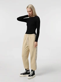 Брюки Levi's Graphic Laundry модель A3569;0007 Фото