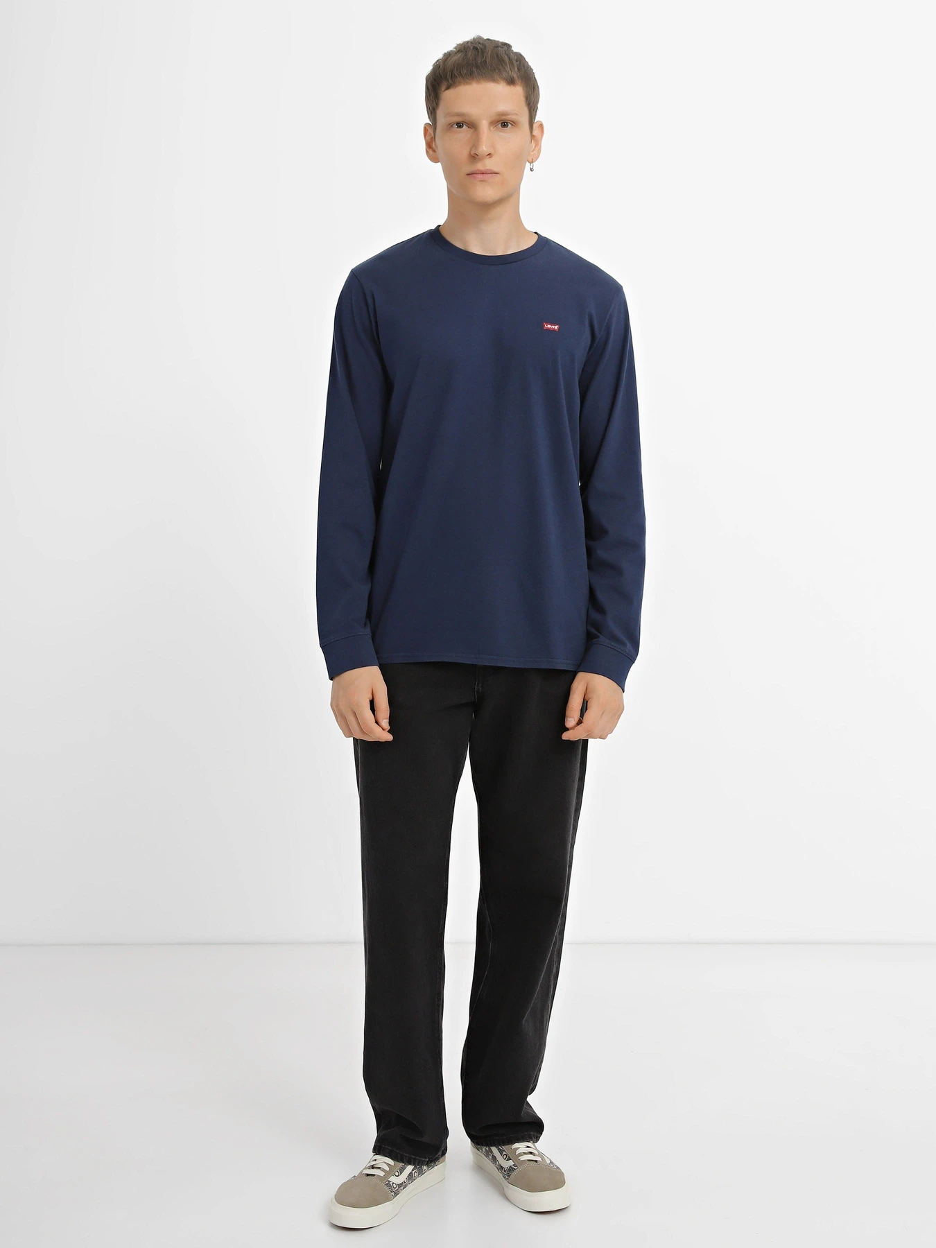 Худи и свитшоты Levi's модель 72848;0001 Худи и свитшоты Levi's модель 72848;0001 Фото