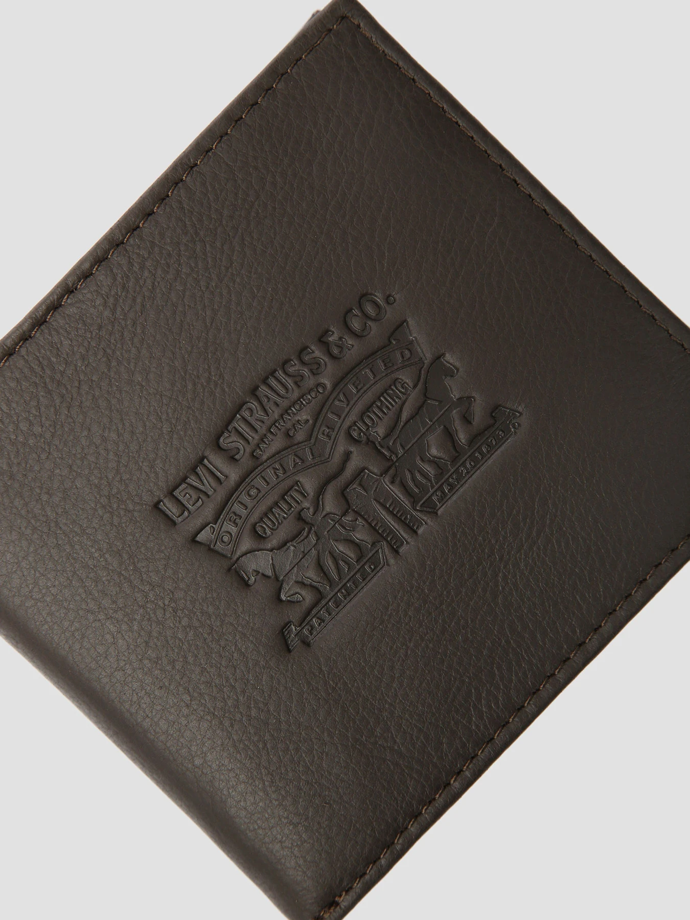 Кошельки Levi's Vintage Two Horse Bifold Coin модель 222539;4.29 Кошельки Levi's Vintage Two Horse Bifold Coin модель 222539;4.29 Фото