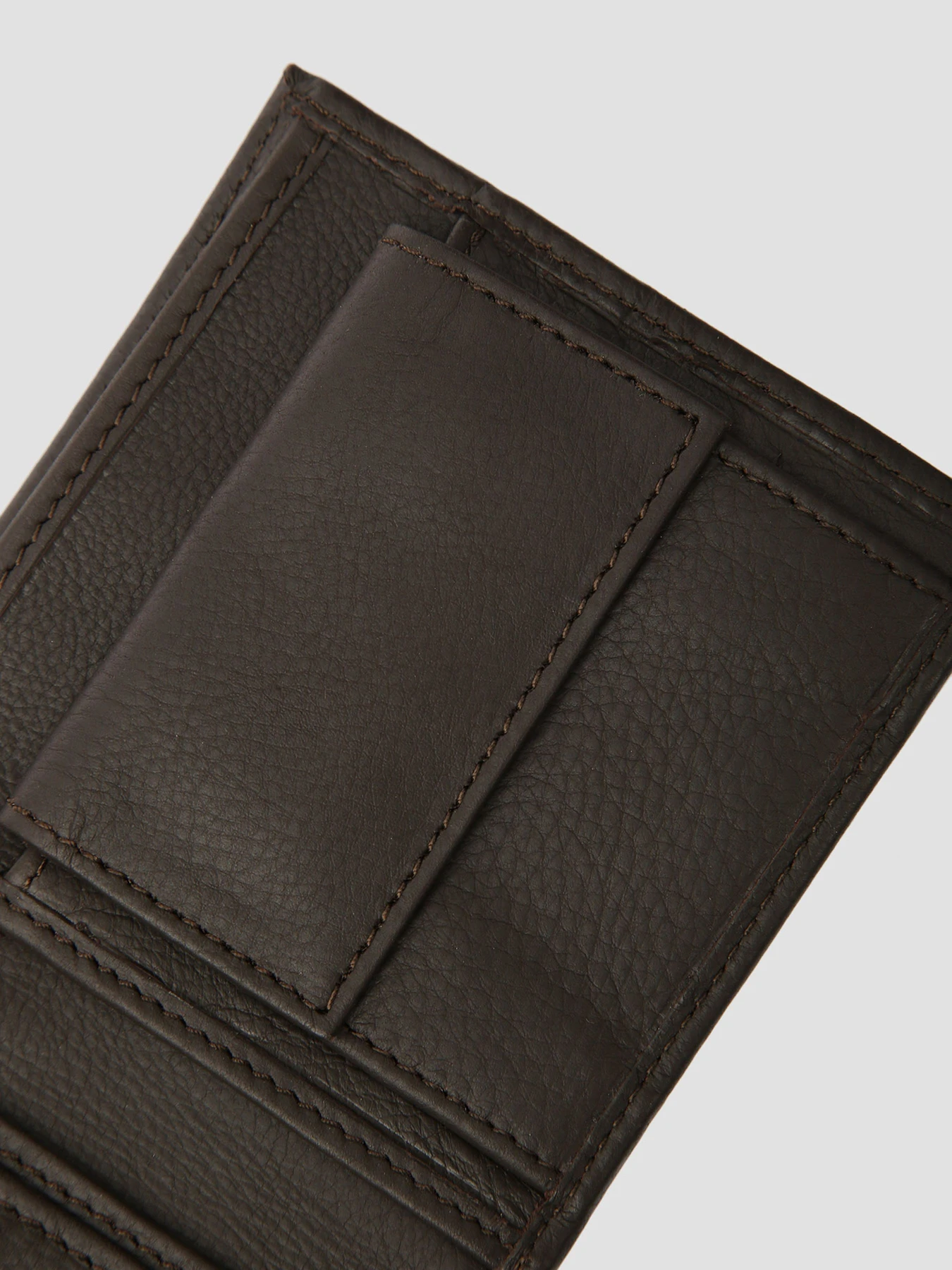 Кошельки Levi's Vintage Two Horse Bifold Coin модель 222539;4.29 Кошельки Levi's Vintage Two Horse Bifold Coin модель 222539;4.29 Фото
