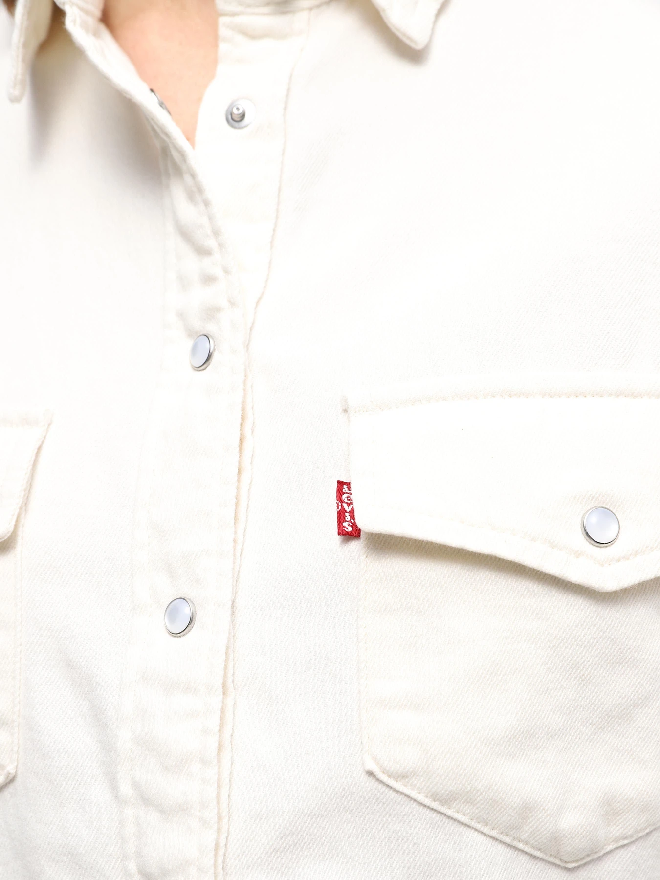 Сорочки Levi's Iconic Western Ecru Crew 4 модель 16786;0014 Сорочки Levi's Iconic Western Ecru Crew 4 модель 16786;0014 Фото