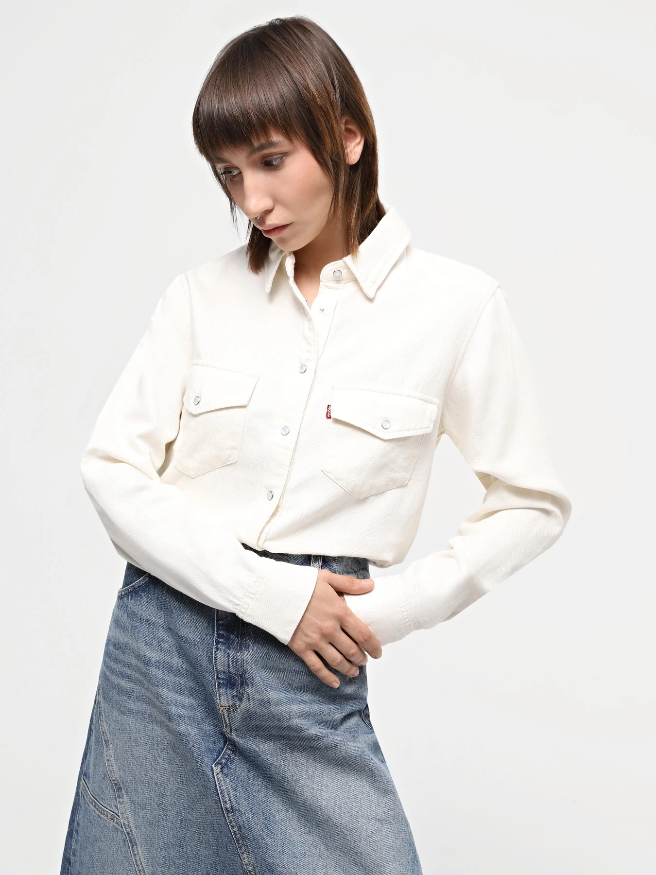 Сорочки Levi's Iconic Western Ecru Crew 4 модель 16786;0014 Сорочки Levi's Iconic Western Ecru Crew 4 модель 16786;0014 Фото