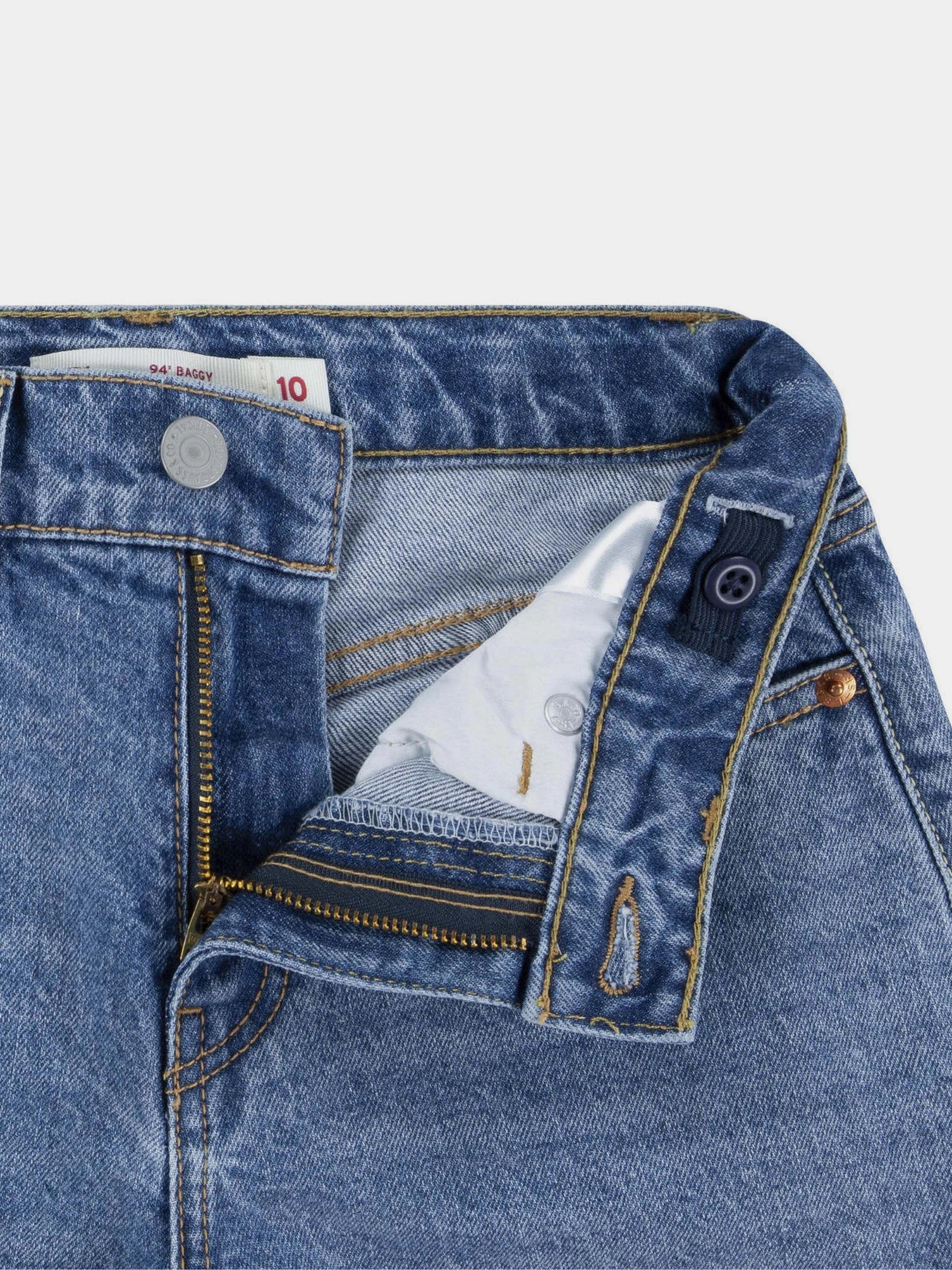 Джинси Levi's модель 4EL582-MCO Джинси Levi's модель 4EL582-MCO Фото