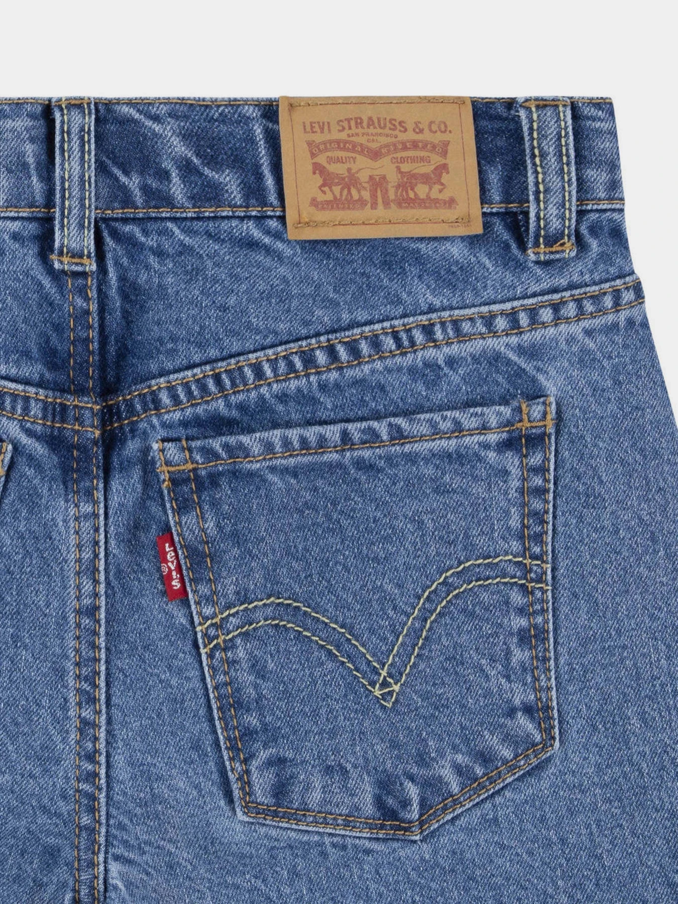 Джинси Levi's модель 4EL582-MCO Джинси Levi's модель 4EL582-MCO Фото