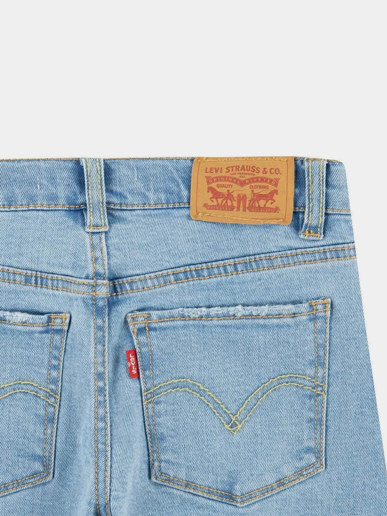 Джинсы Levi's модель 4EH879-L6Z Фото