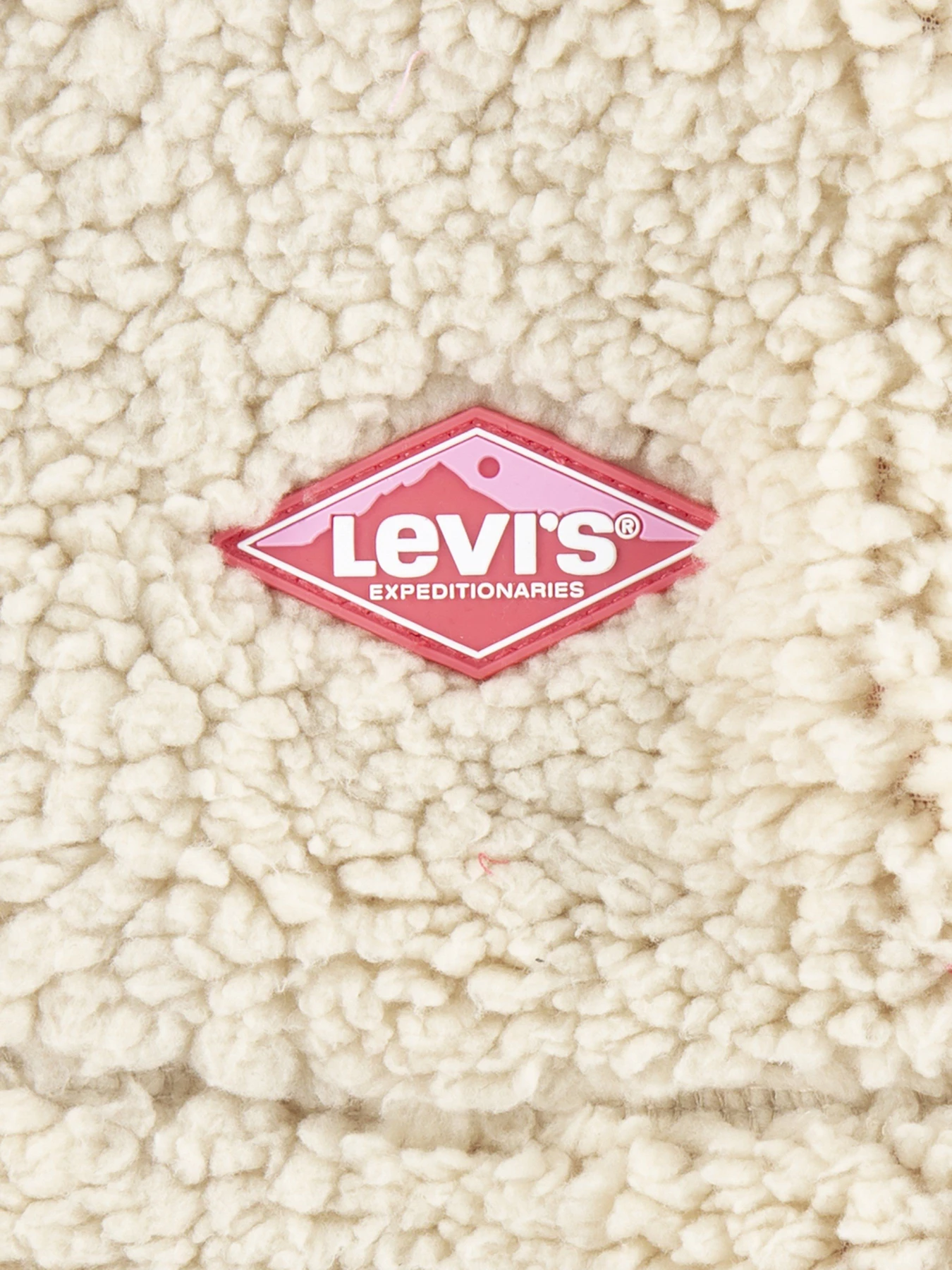 Куртки и дубленки Levi's LVG BOX FIT модель 4EF836-W34 Куртки и дубленки Levi's LVG BOX FIT модель 4EF836-W34 Фото