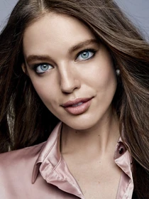 AFFINITONE Maybelline New York 3600530403592 модель 3600530403592 Фото