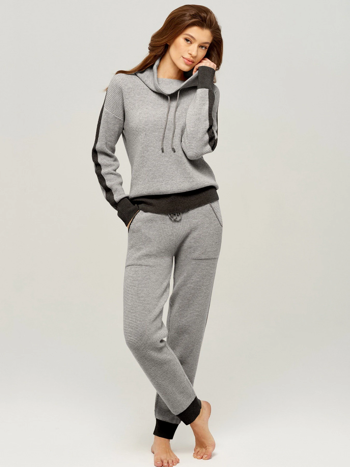 Свитры и кардиганы Marc & Andre модель W21-00CH817-gray Свитры и кардиганы Marc & Andre модель W21-00CH817-gray Фото