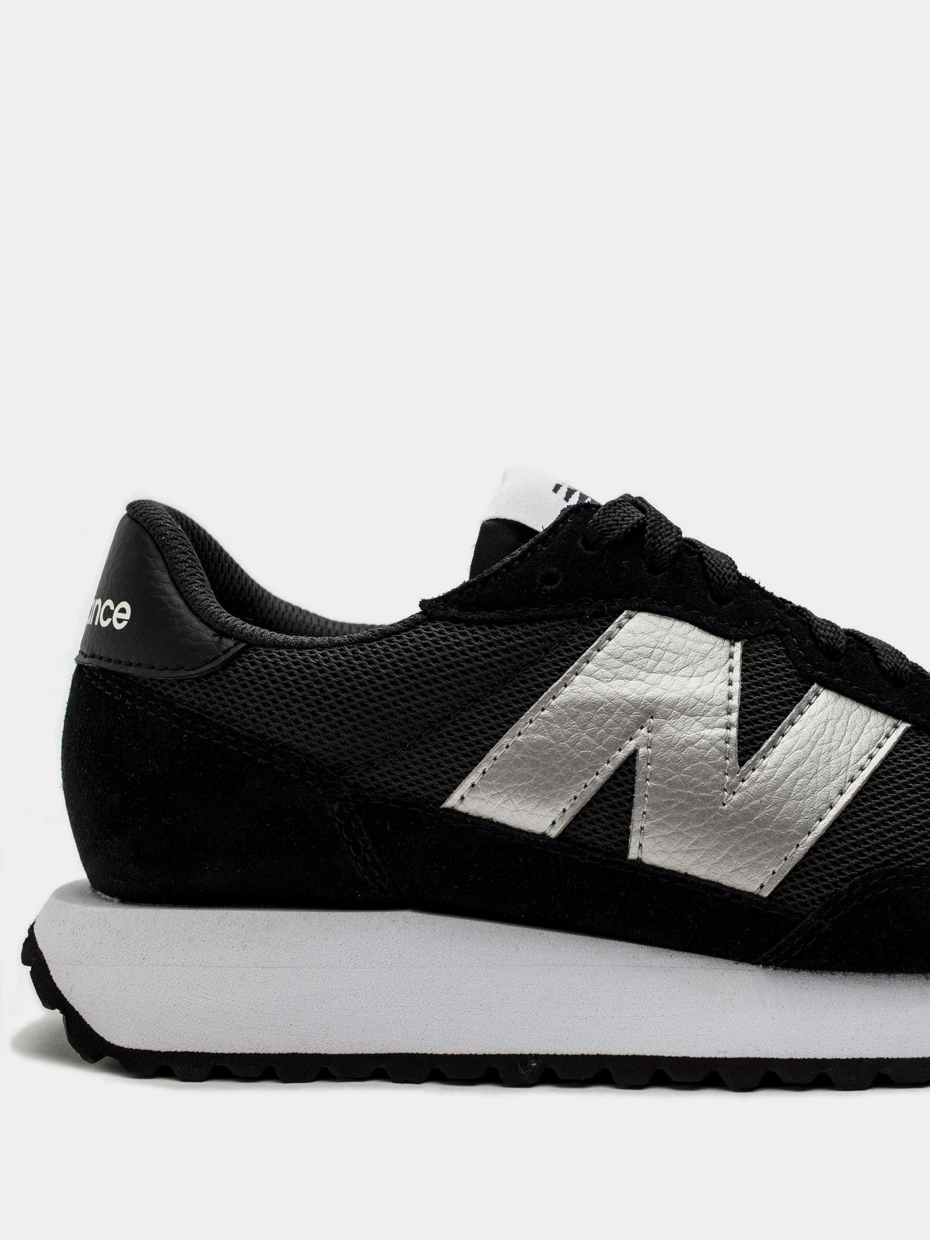 Кроссовки New Balance 237 модель WS237CC Кроссовки New Balance 237 модель WS237CC Фото