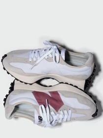 Кросівки New Balance 327 Masterpiece модель WS327CD Фото