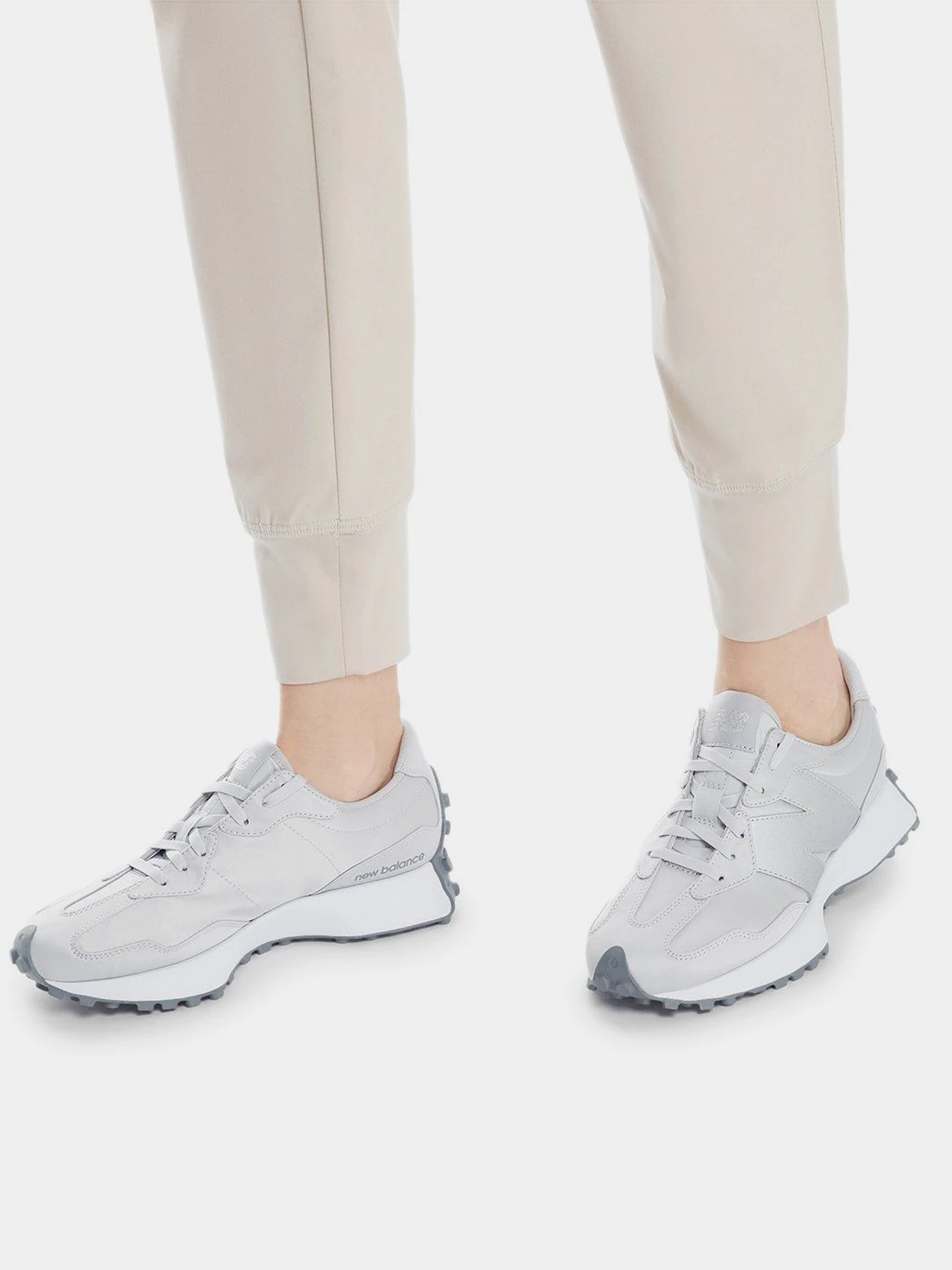 Кросівки New Balance 327 Masterpiece модель WS327MT1 Фото