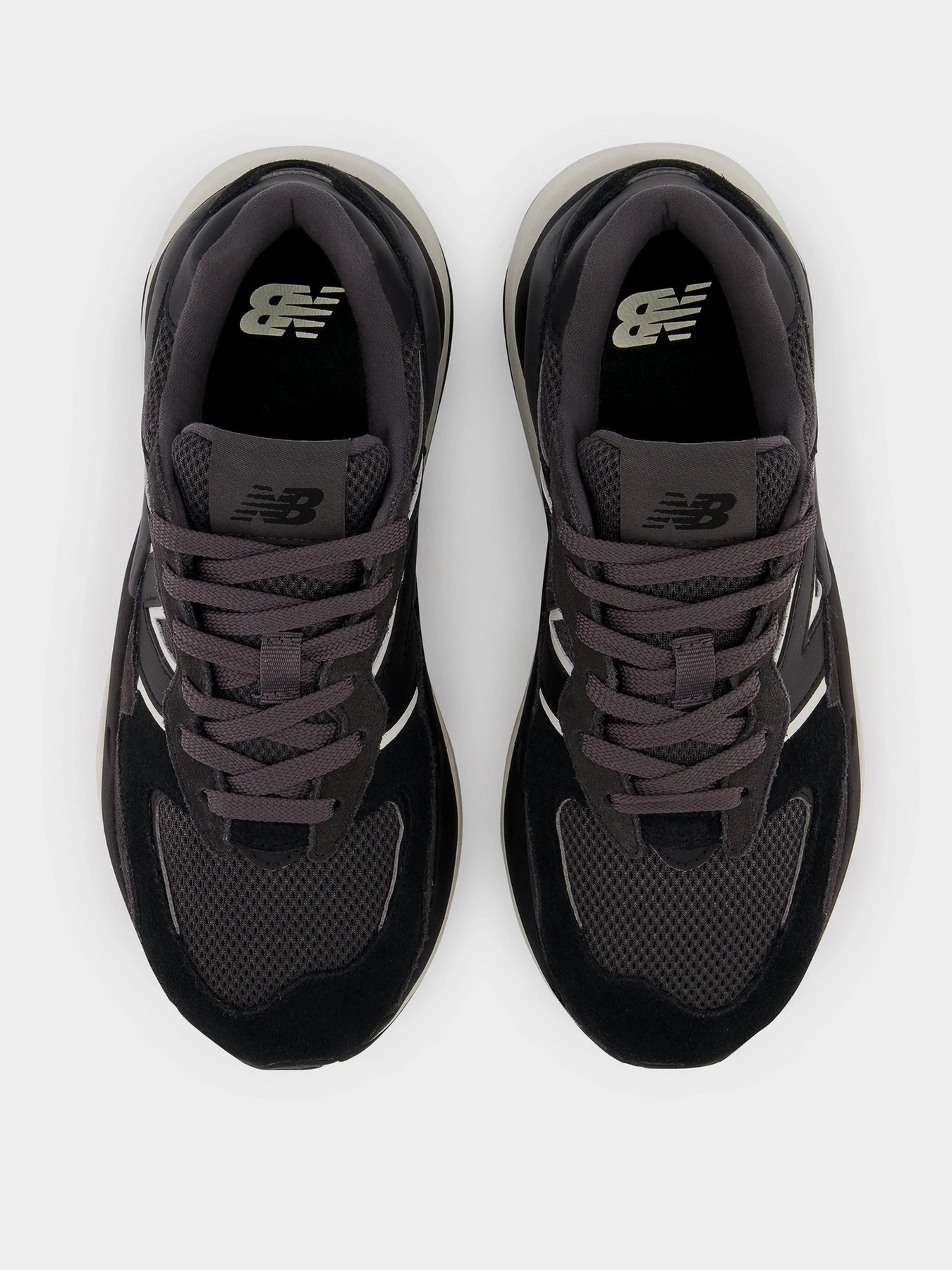 Кроссовки New Balance 57/40 модель W5740CHB Кроссовки New Balance 57/40 модель W5740CHB Фото