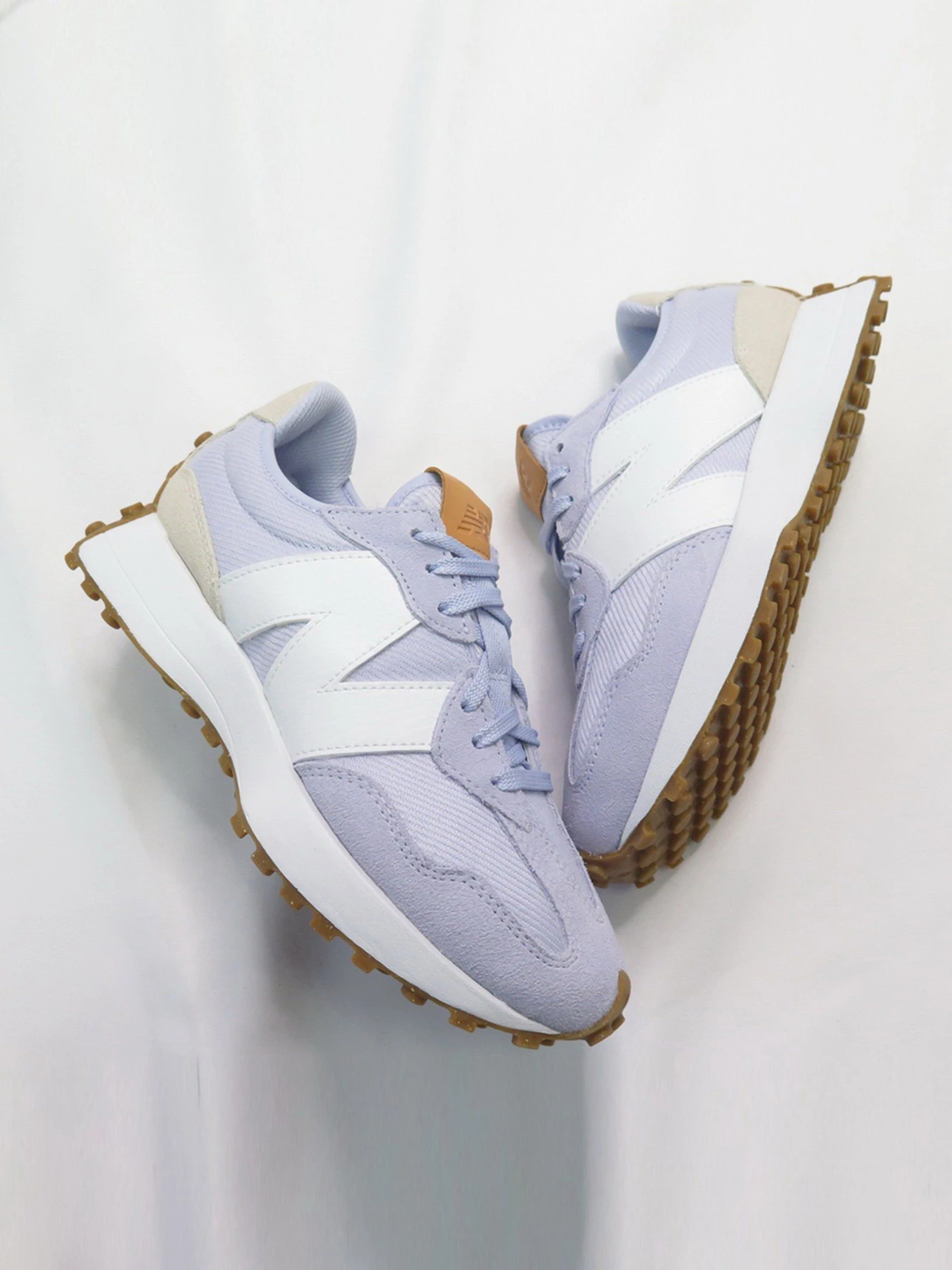 Кроссовки New Balance 327 Masterpiece модель WS327RC Фото