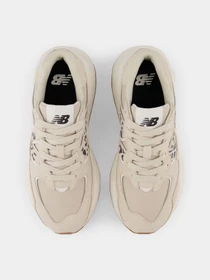 Кросівки New Balance 574 модель W5740APB Фото