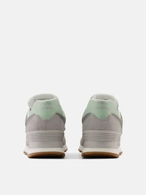 Кросівки New Balance 574 модель WL574RB Фото