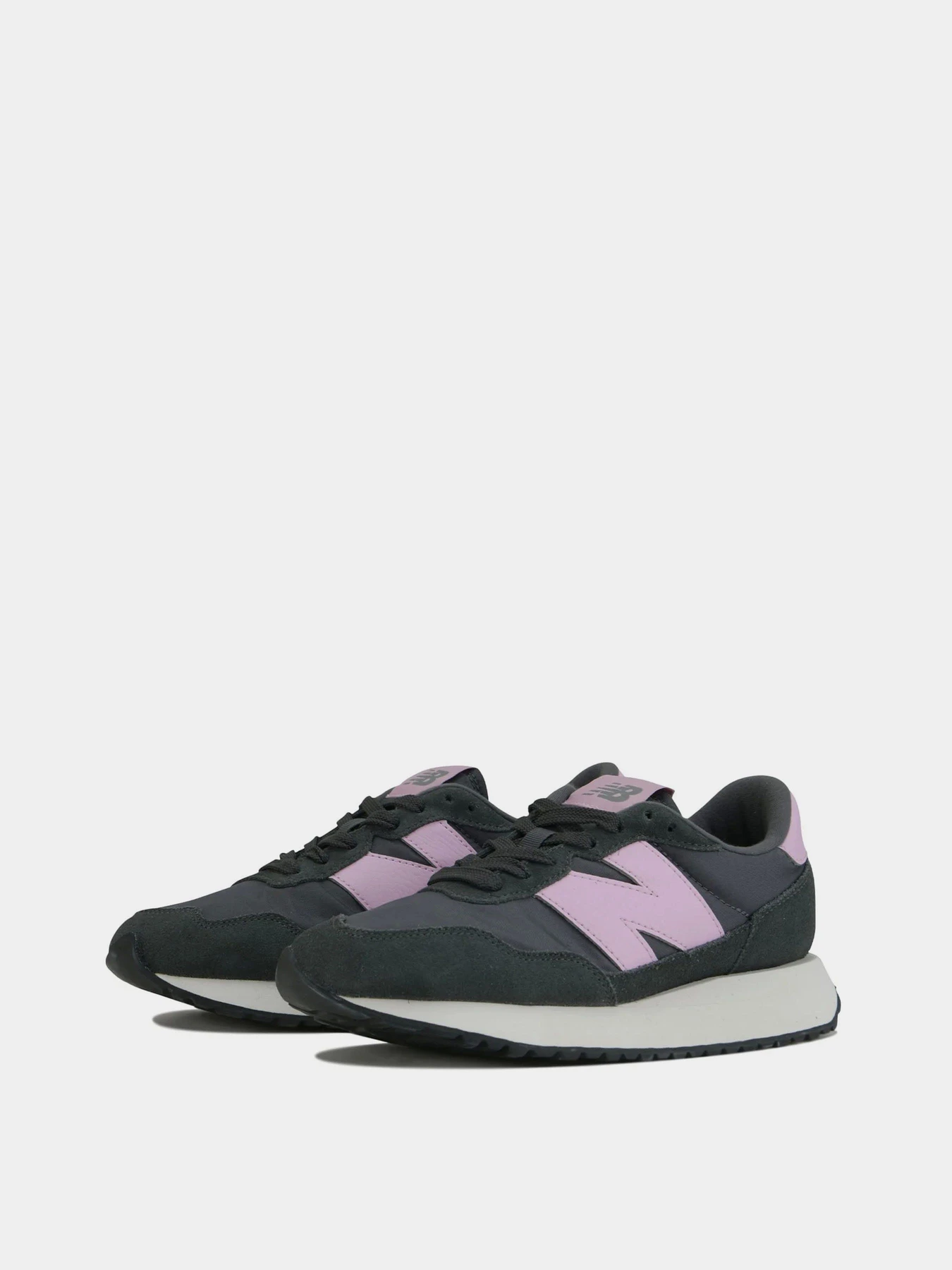 Кроссовки New Balance 237 модель WS237YA Кроссовки New Balance 237 модель WS237YA Фото