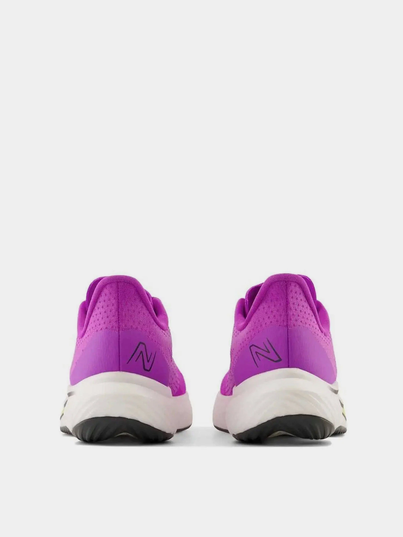 Кросівки New Balance Balance Rebel модель WFCXCR3 Кросівки New Balance Balance Rebel модель WFCXCR3 Фото