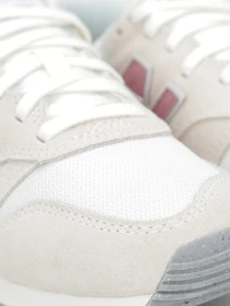 Кроссовки New Balance 373 модель WL373OK2 Фото