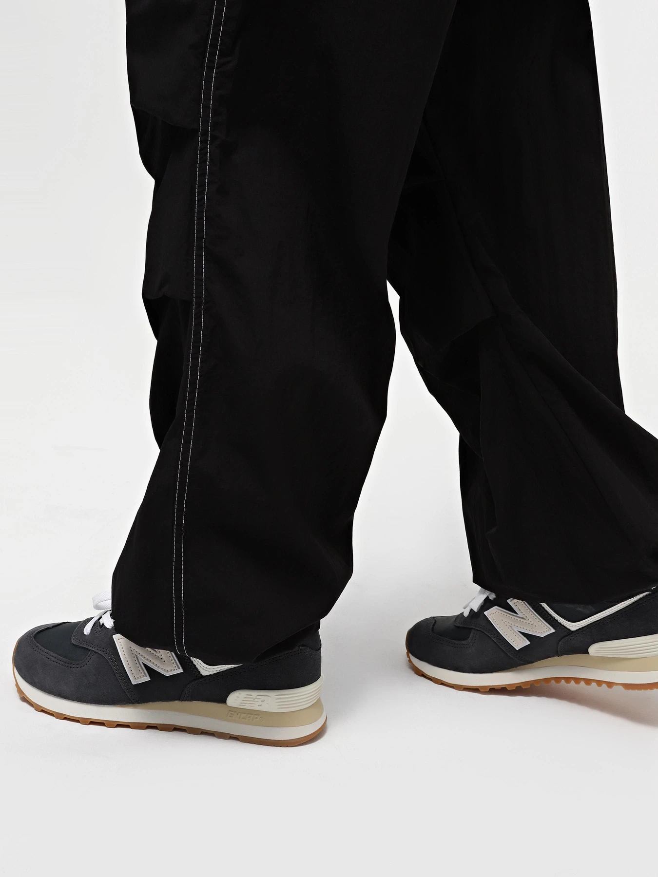 Кроссовки New Balance 574 модель WL574QF2 Кроссовки New Balance 574 модель WL574QF2 Фото