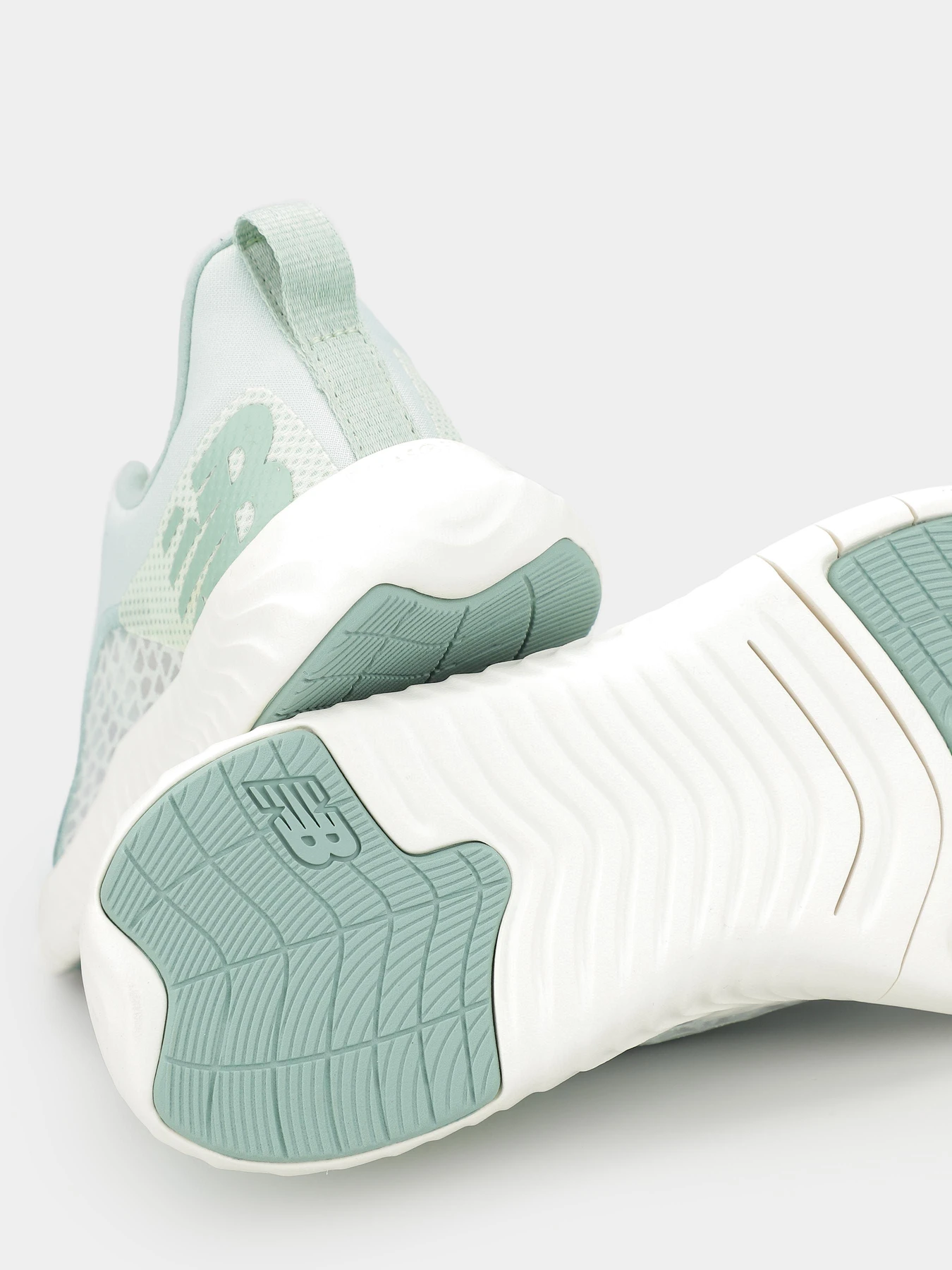 Кросівки New Balance BEAYA модель WXBEYCA1 Кросівки New Balance BEAYA модель WXBEYCA1 Фото