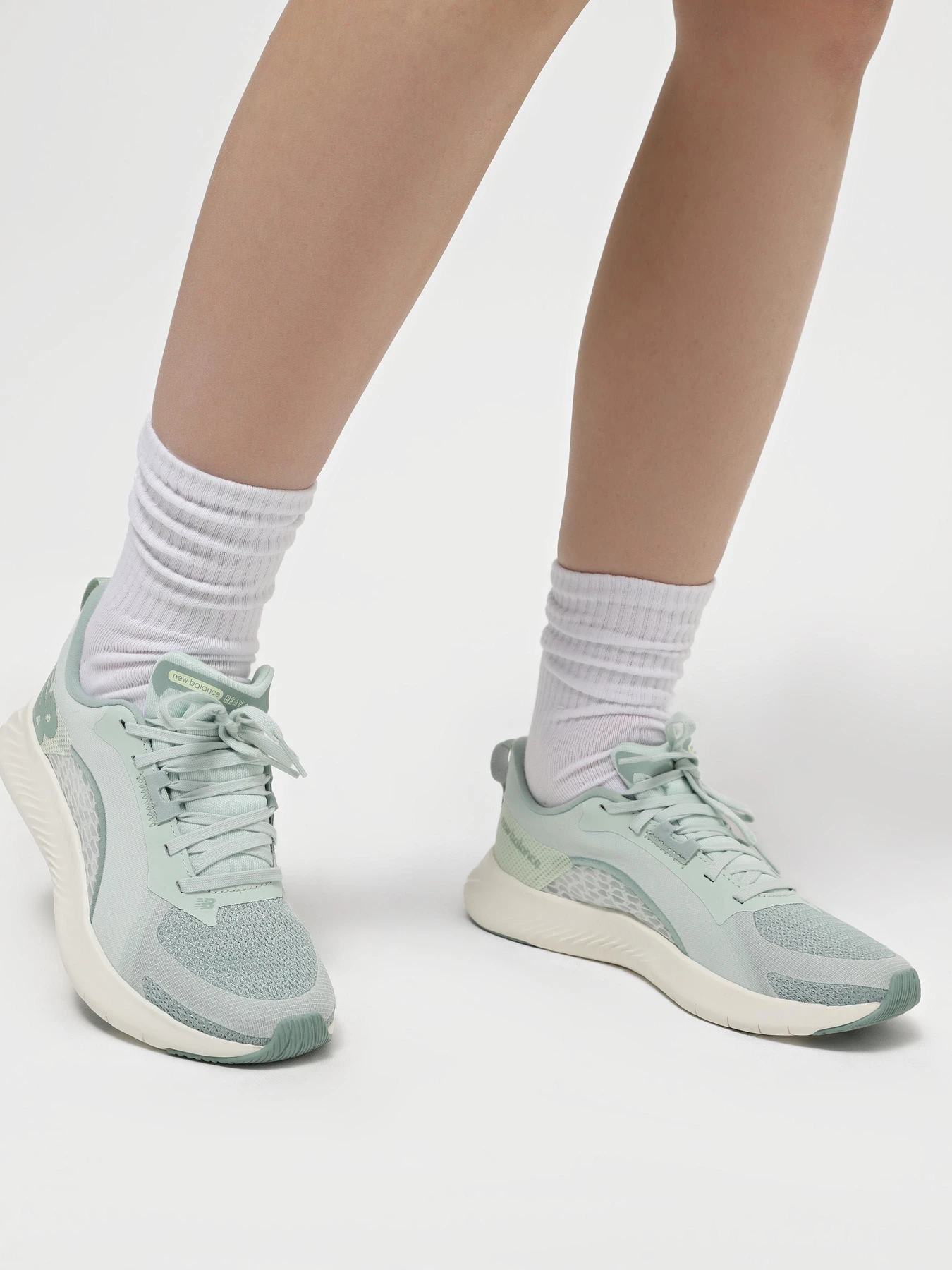 Кросівки New Balance BEAYA модель WXBEYCA1 Кросівки New Balance BEAYA модель WXBEYCA1 Фото