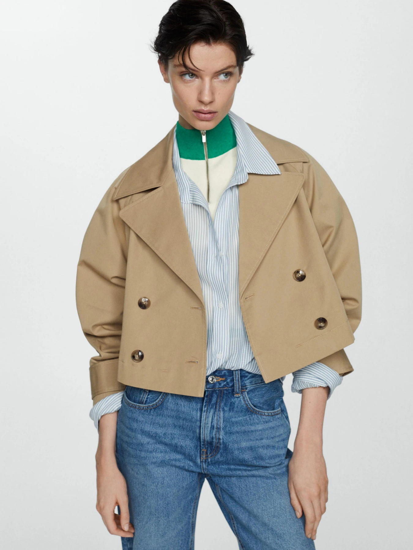 Пальто и плащи MANGO Lipa модель 67075728_8 Пальто и плащи MANGO Lipa модель 67075728_8 Фото