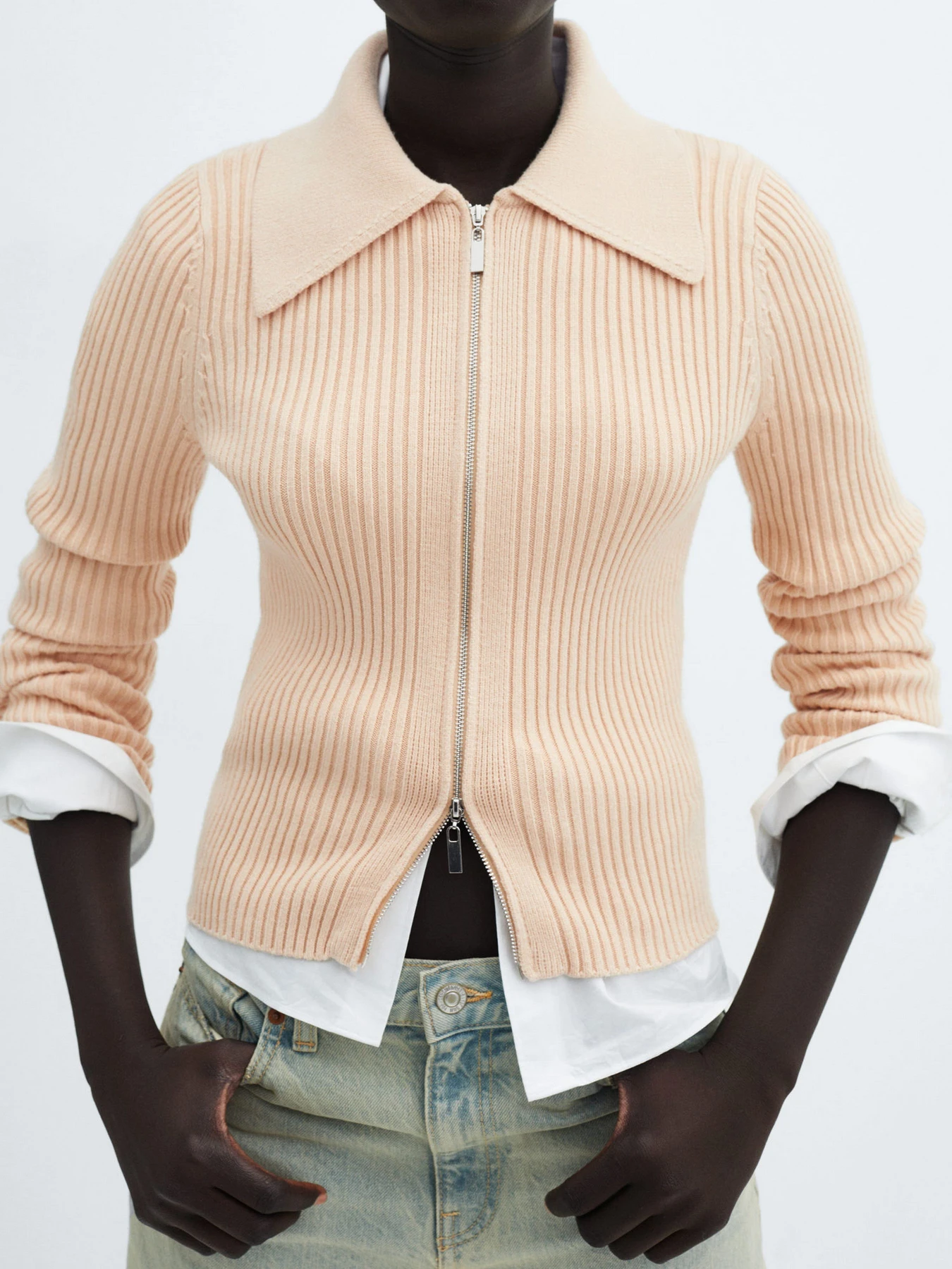 Светри та кардигани MANGO PINTON модель 67095741_8 Светри та кардигани MANGO PINTON модель 67095741_8 Фото