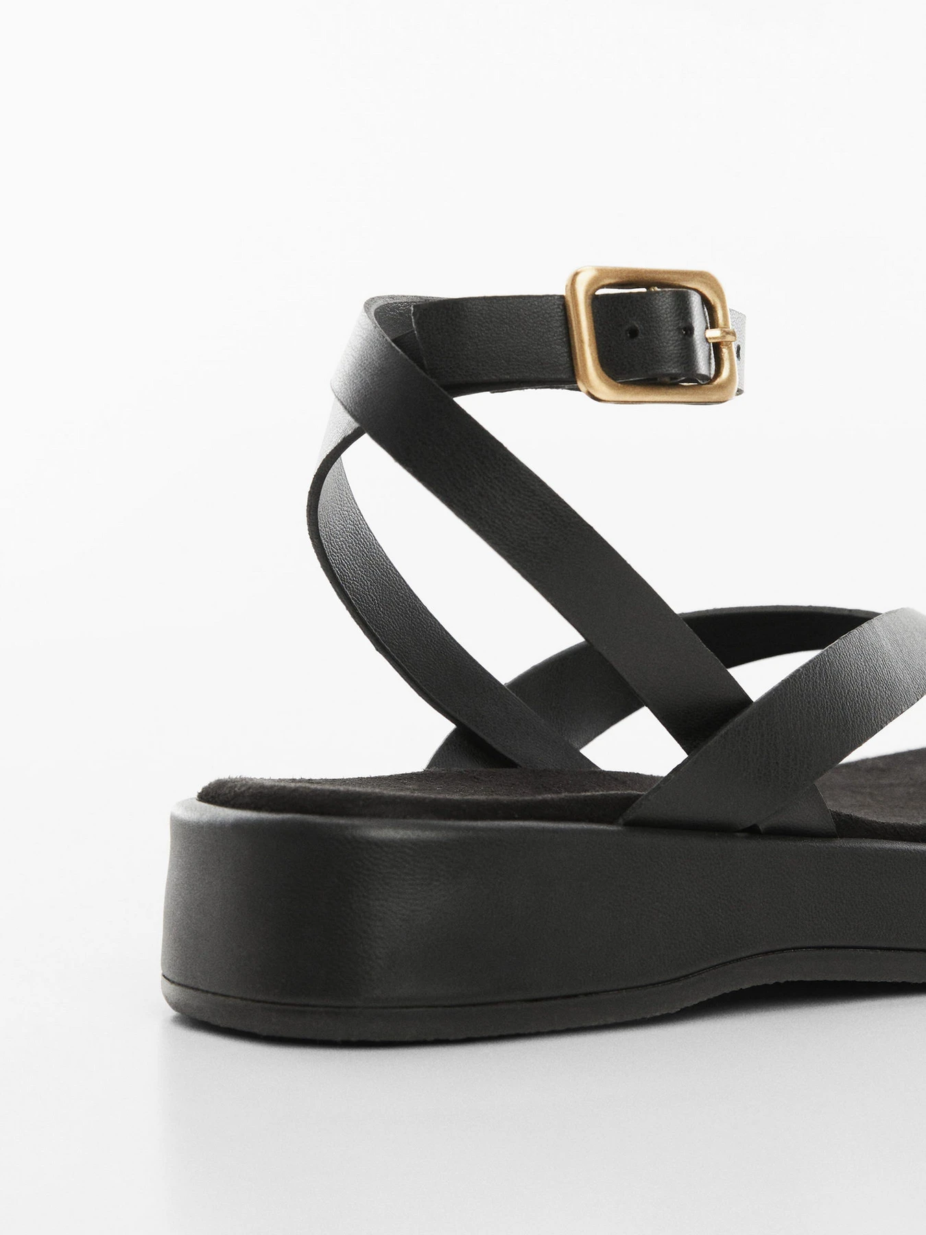 Сандалии MANGO модель 67025747_99 Сандалии MANGO модель 67025747_99 Фото
