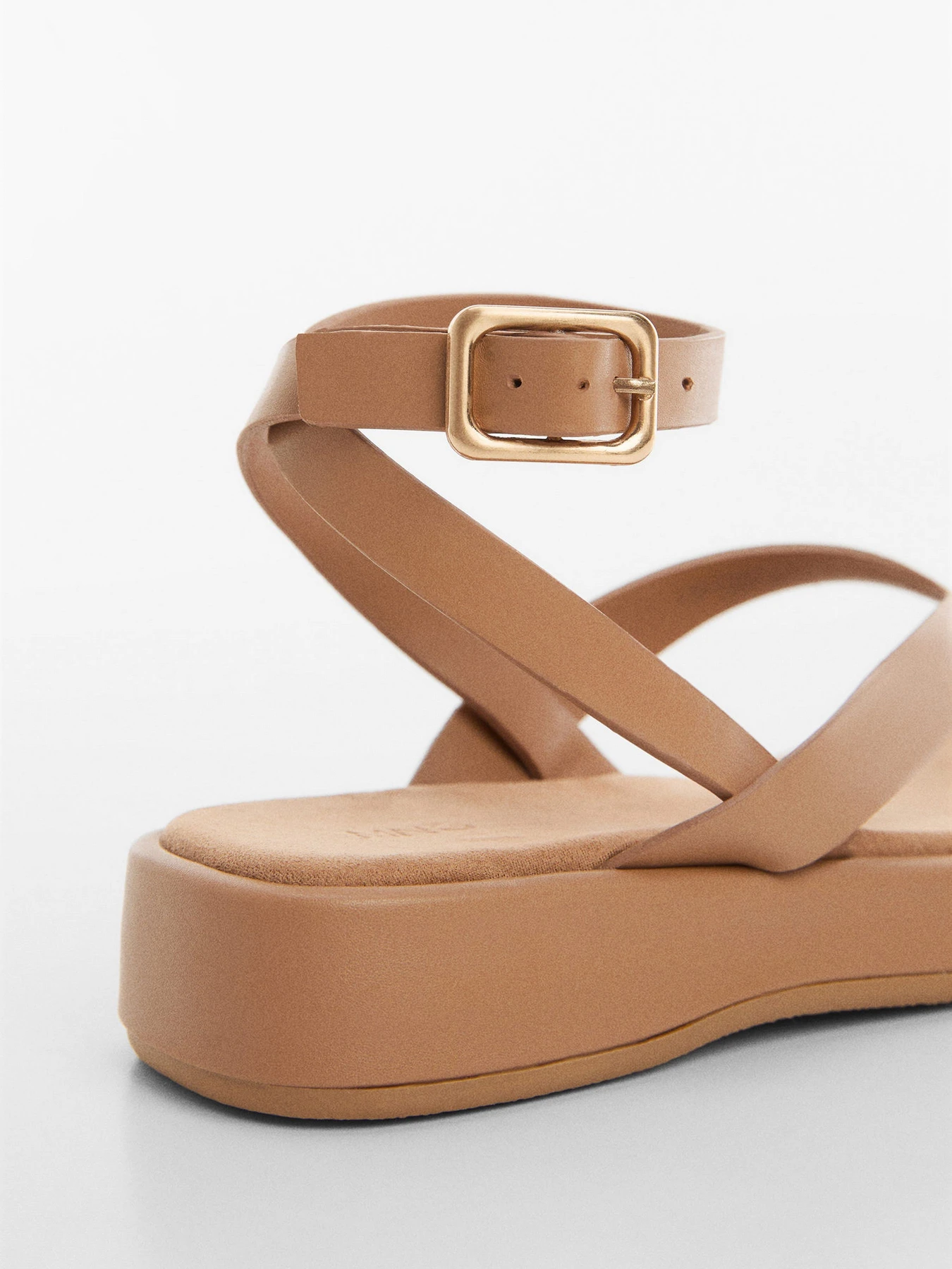 Сандалии MANGO модель 67095746_9 Сандалии MANGO модель 67095746_9 Фото