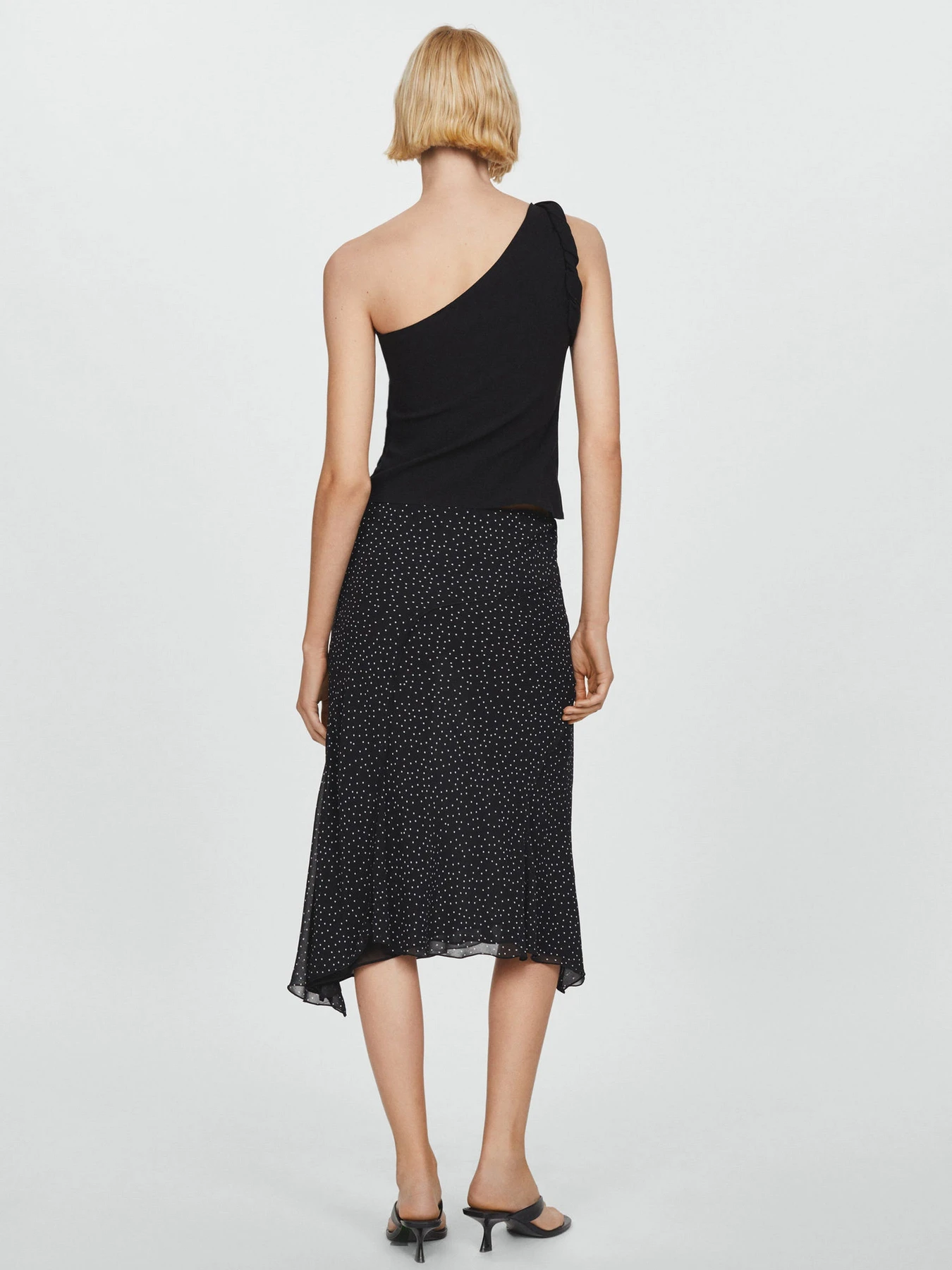 Юбки MANGO ANY модель 67095744_99 Юбки MANGO ANY модель 67095744_99 Фото